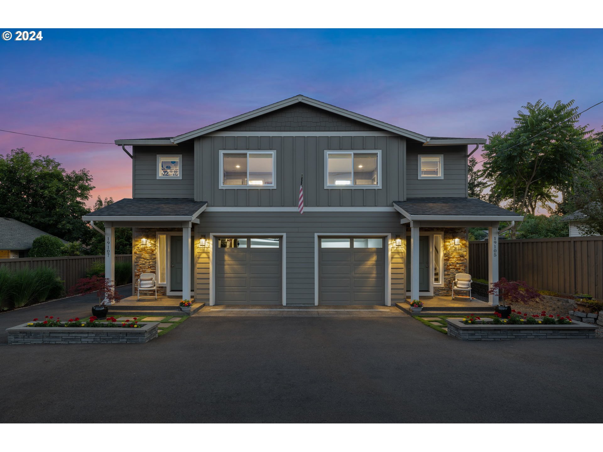 19105 19107 SE OATFIELD RD