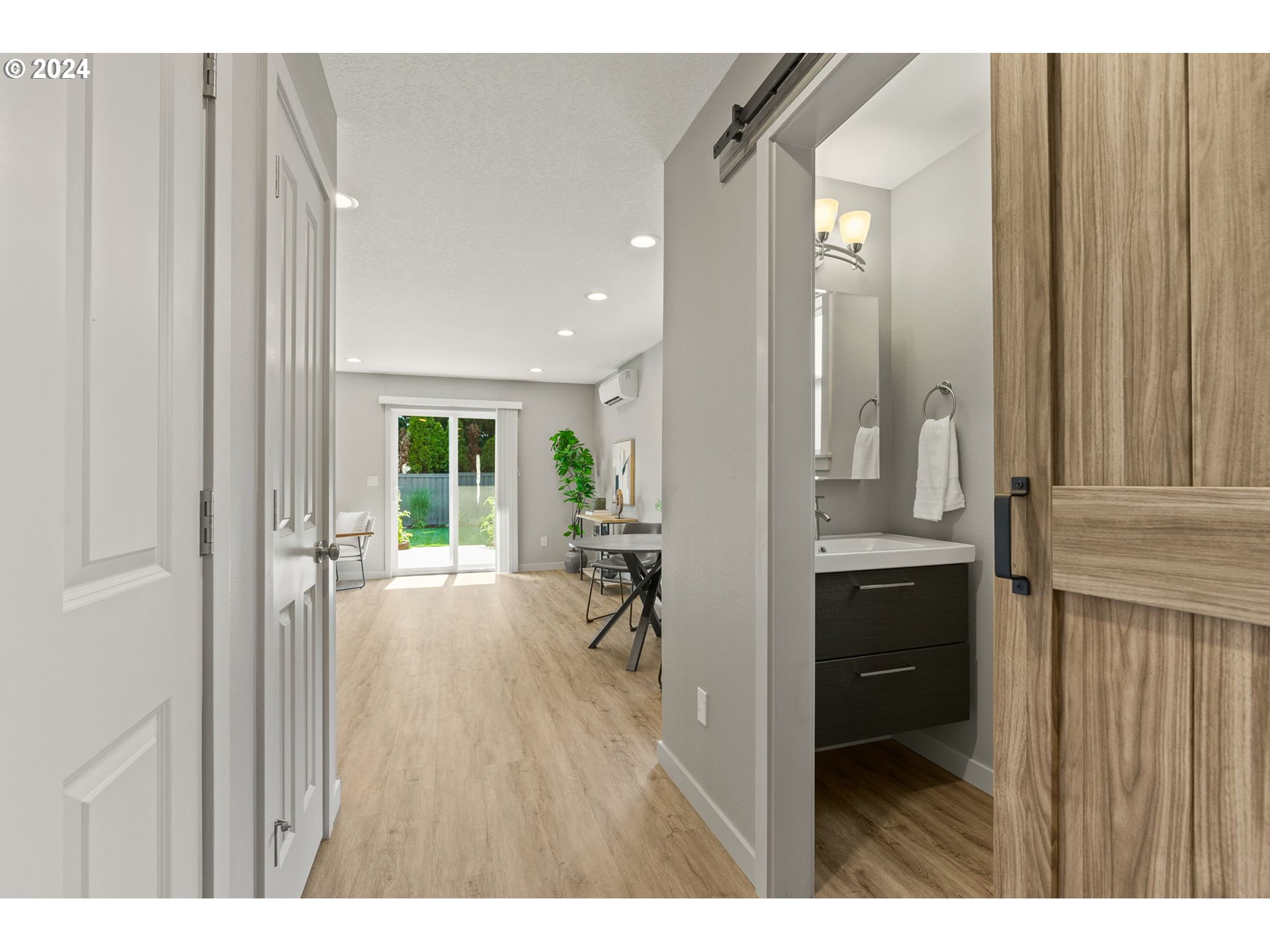 19105 19107 SE OATFIELD RD