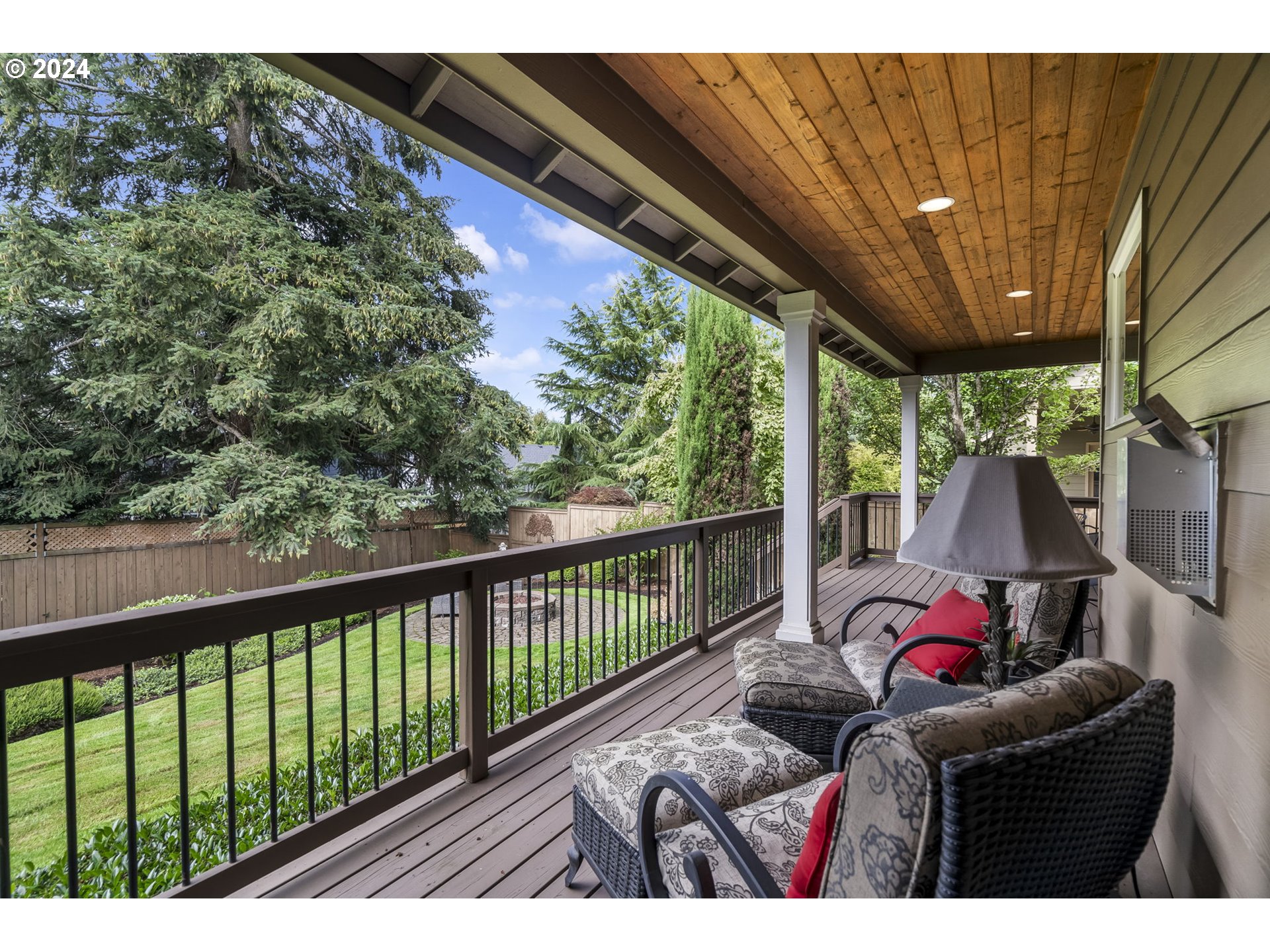 12425 ROGUE RIVER WAY