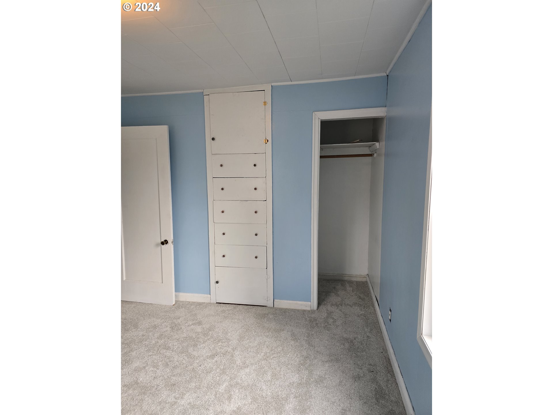 1708 ELM ST