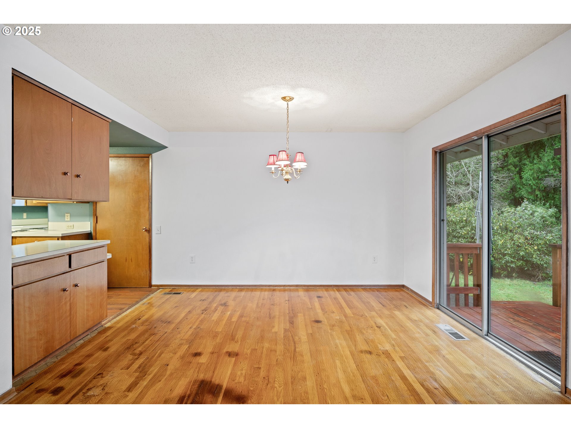 16570 SW ROYALTY PKWY