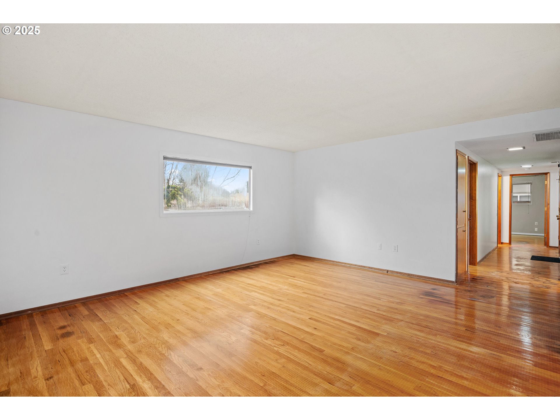 16570 SW ROYALTY PKWY