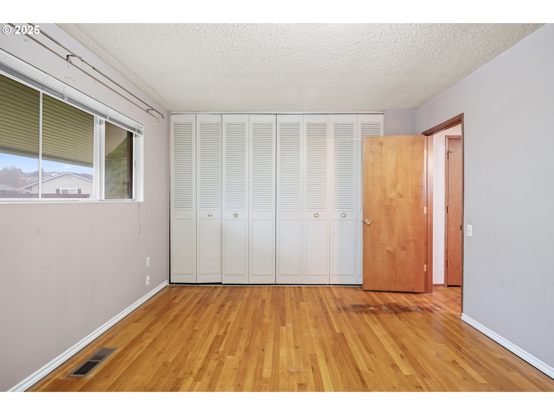 16570 SW ROYALTY PKWY