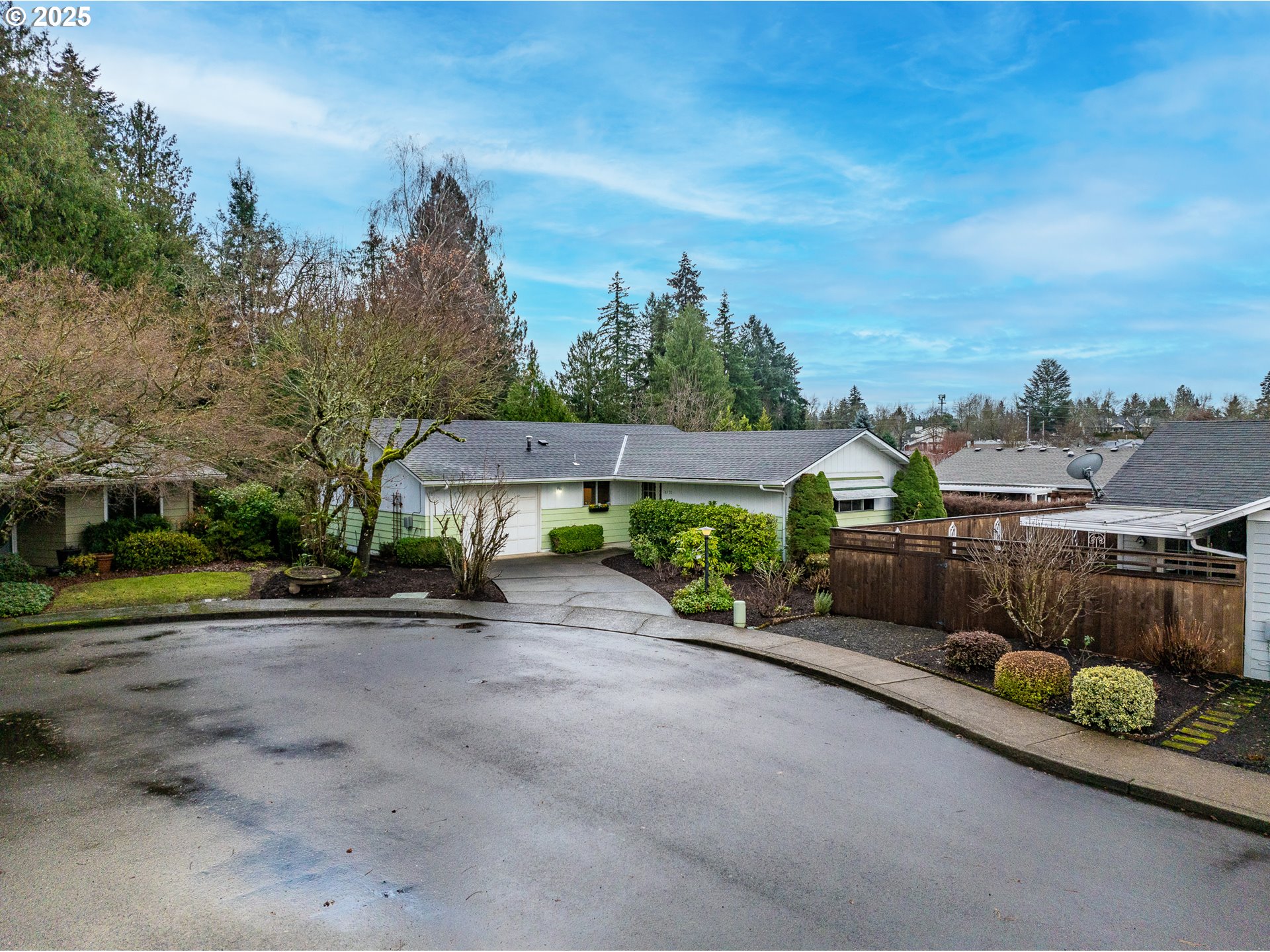 16570 SW ROYALTY PKWY