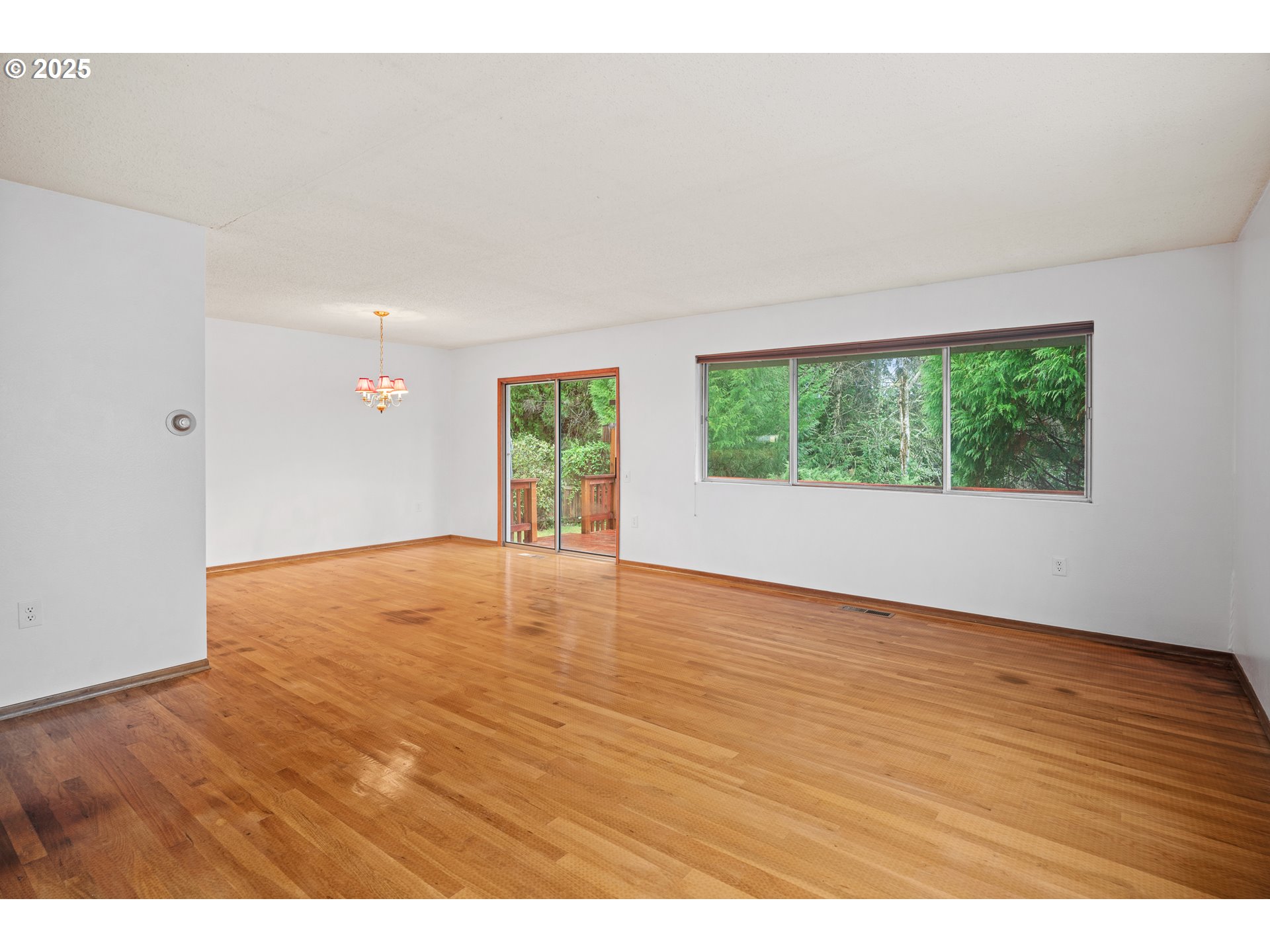 16570 SW ROYALTY PKWY