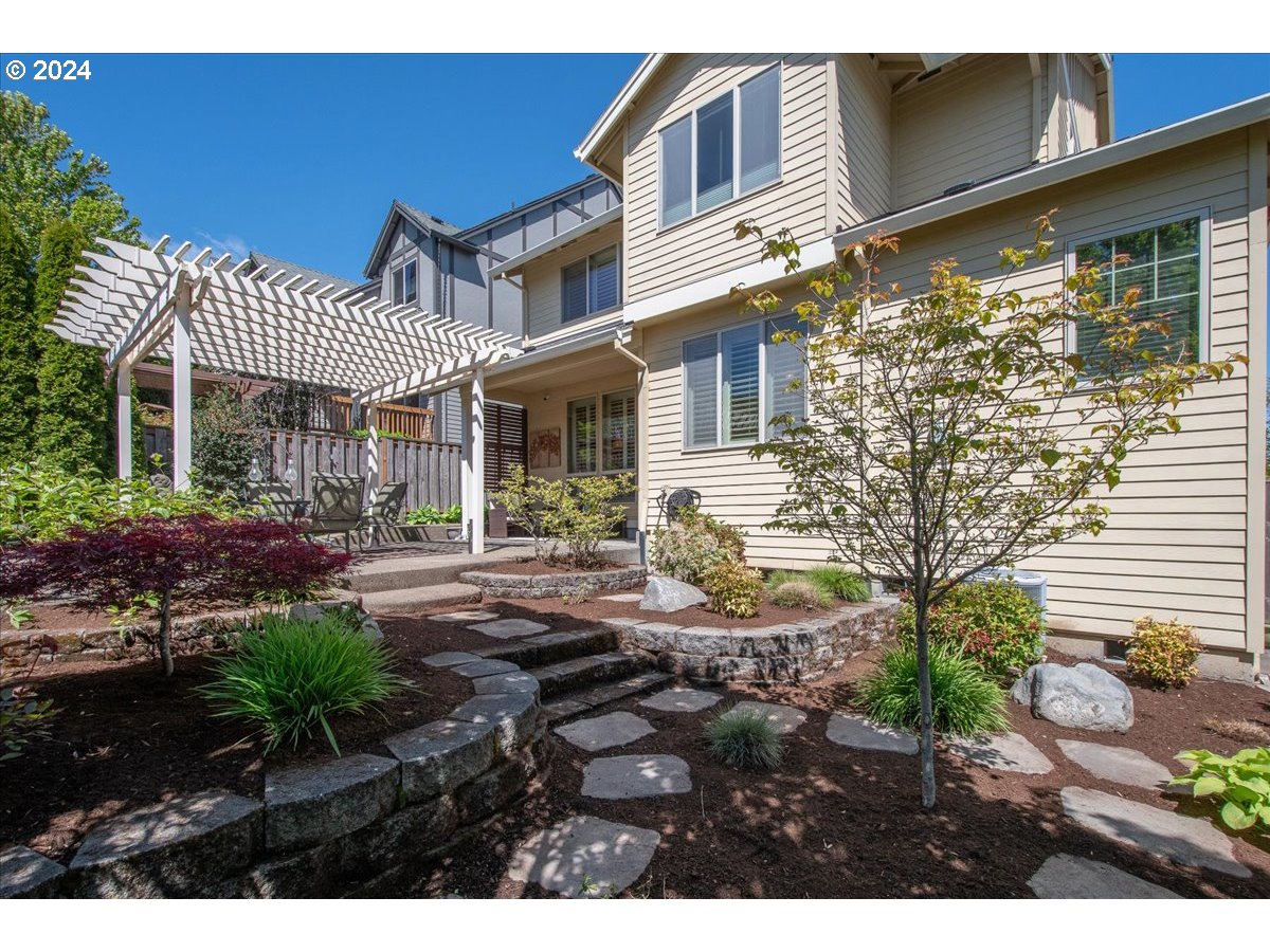 13294 SW ALPINE VIEW DR