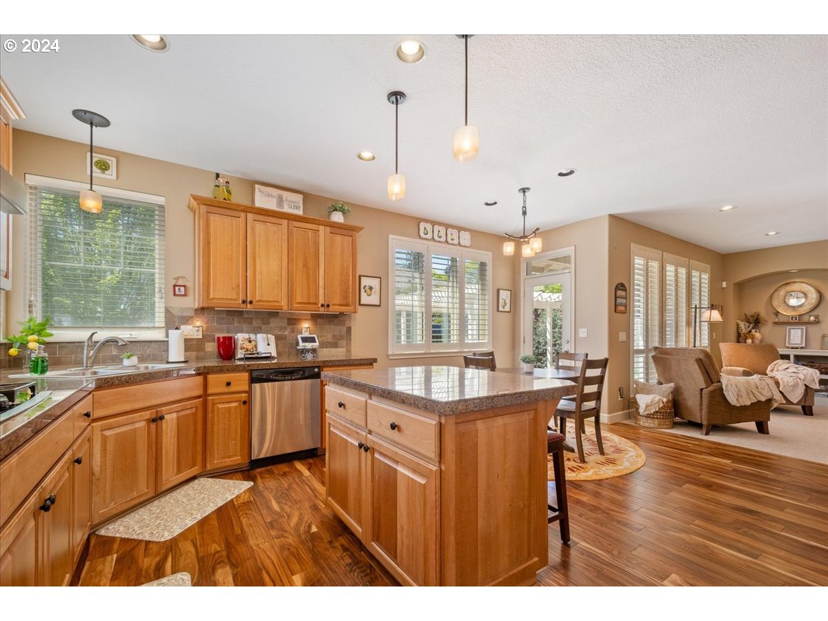 13294 SW ALPINE VIEW DR