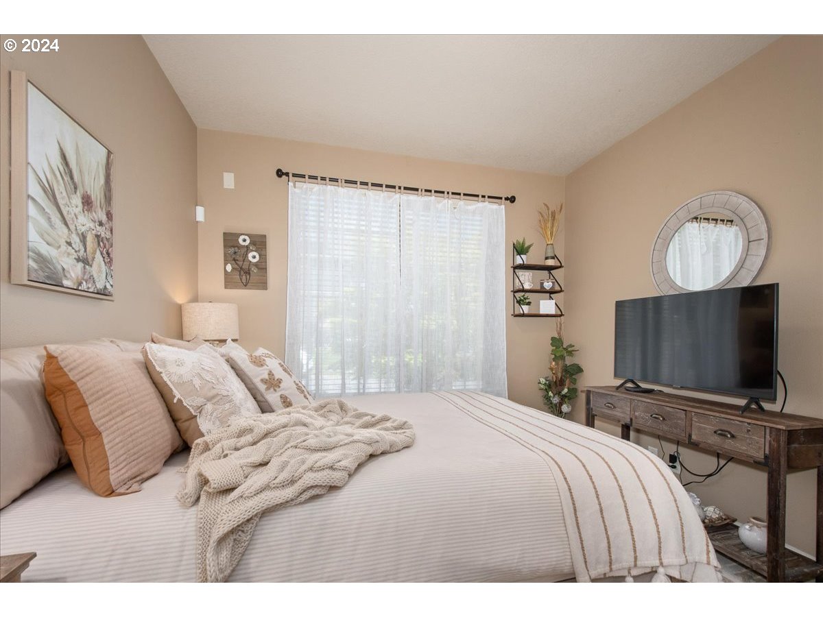 13294 SW ALPINE VIEW DR