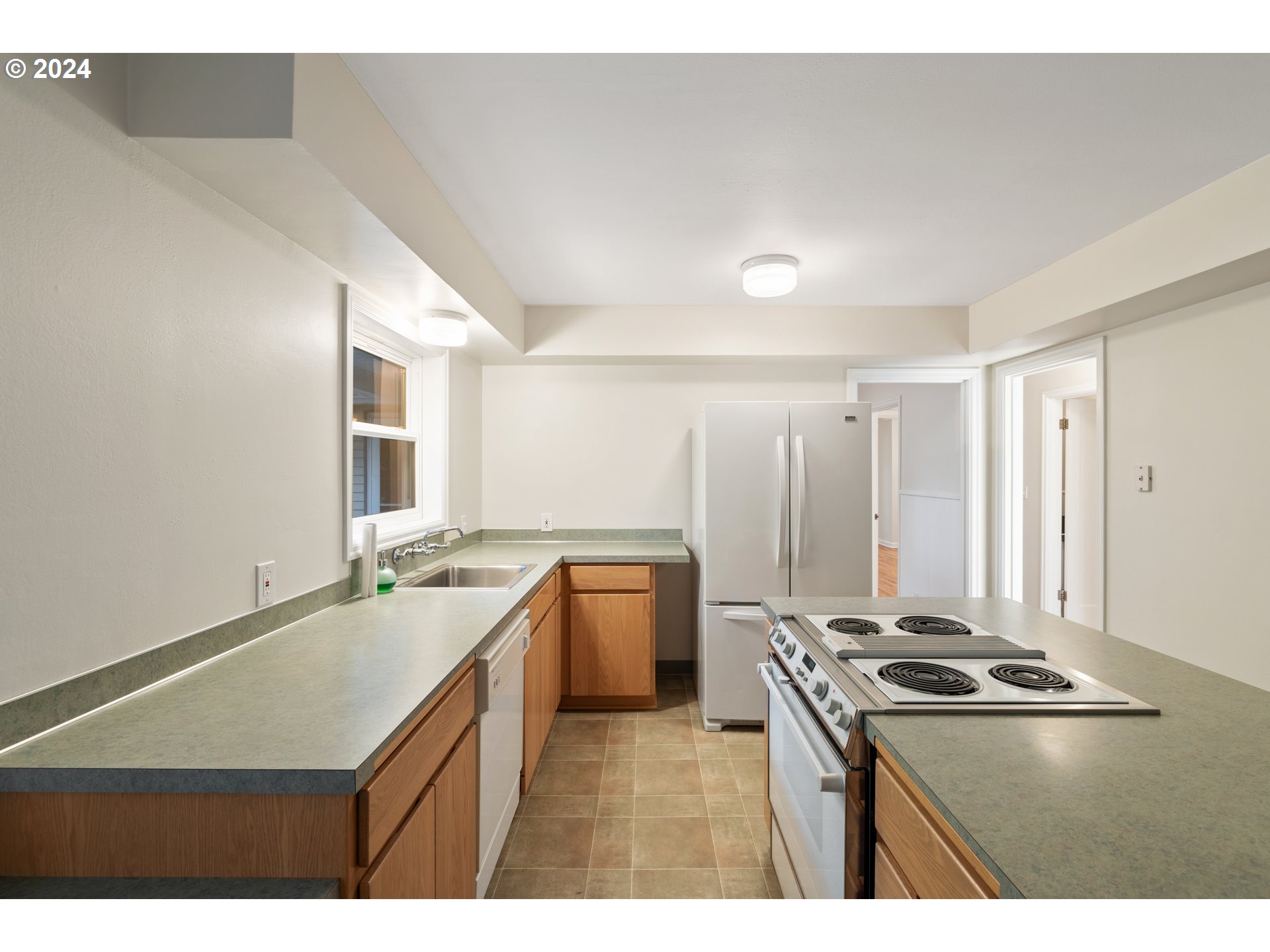 13710 NW MILL CREEK DR