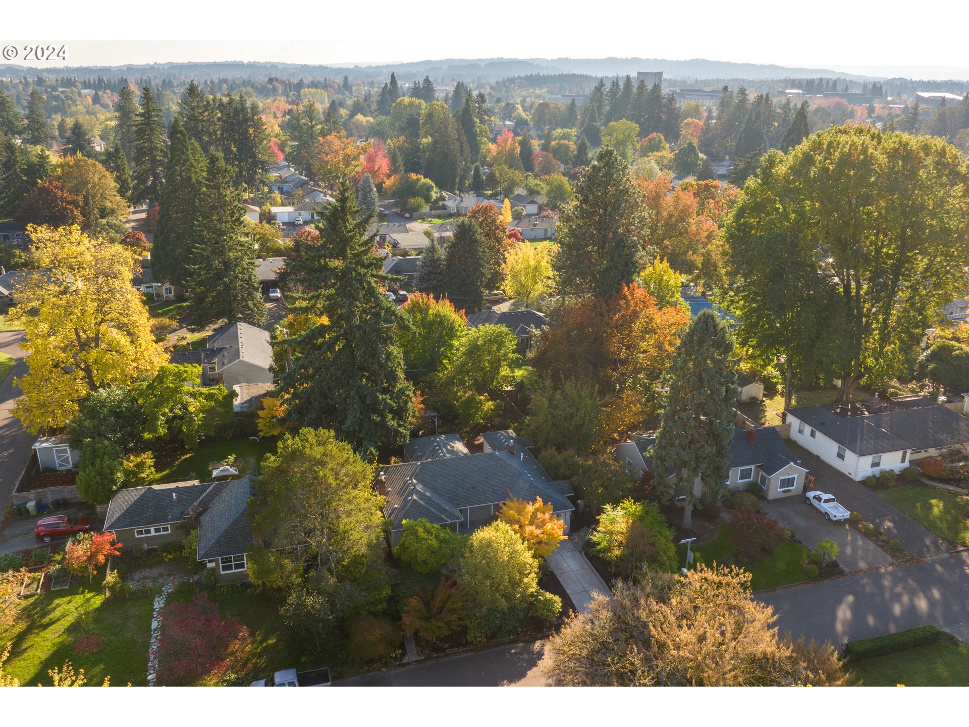 13710 NW MILL CREEK DR