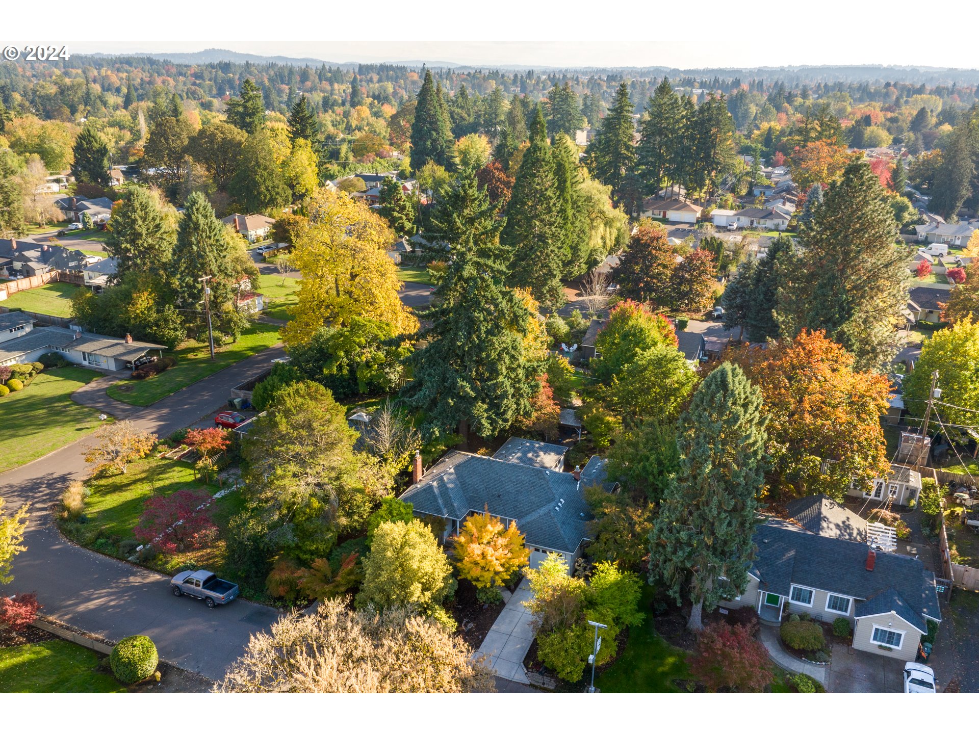 13710 NW MILL CREEK DR