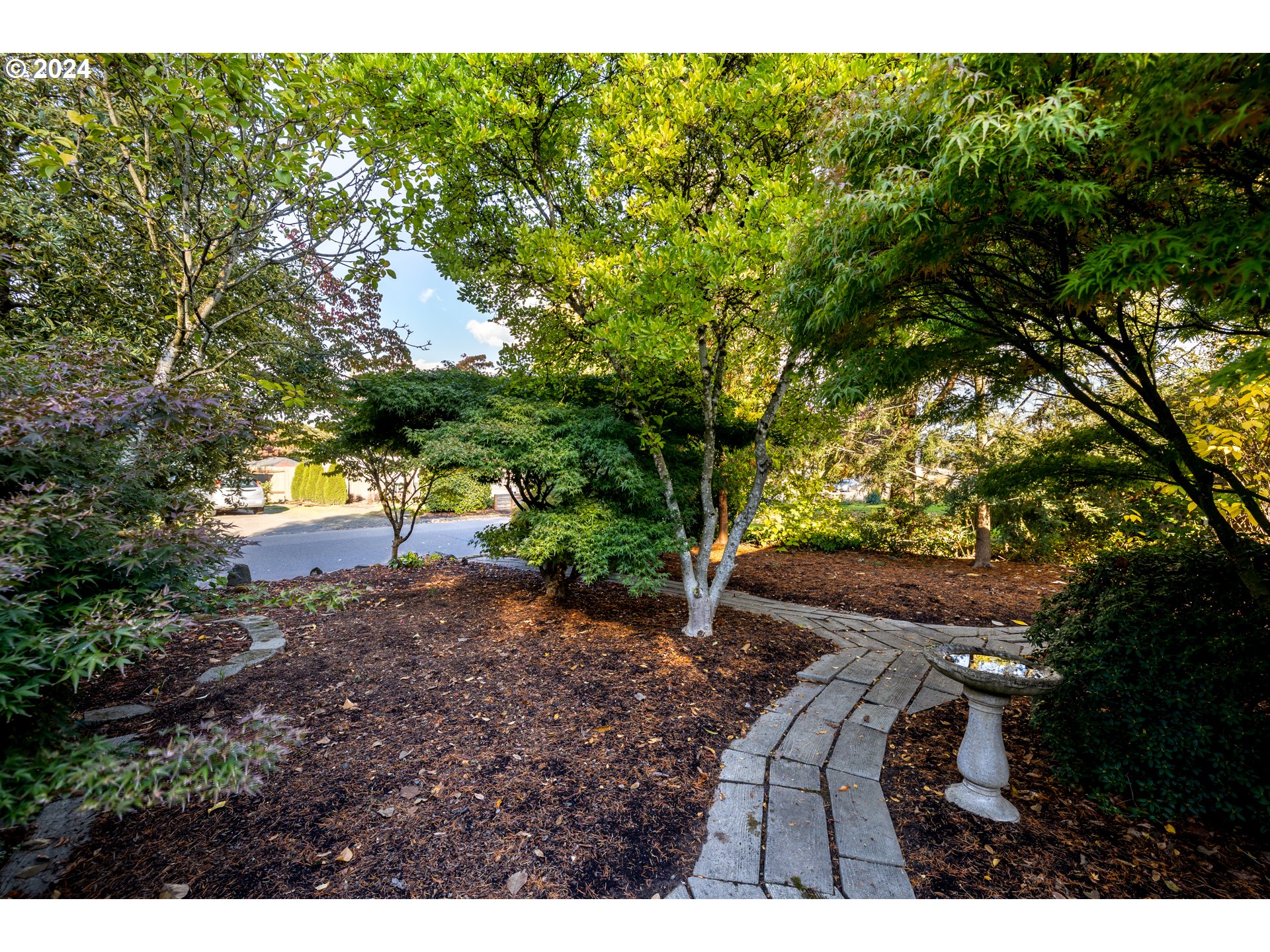 13710 NW MILL CREEK DR