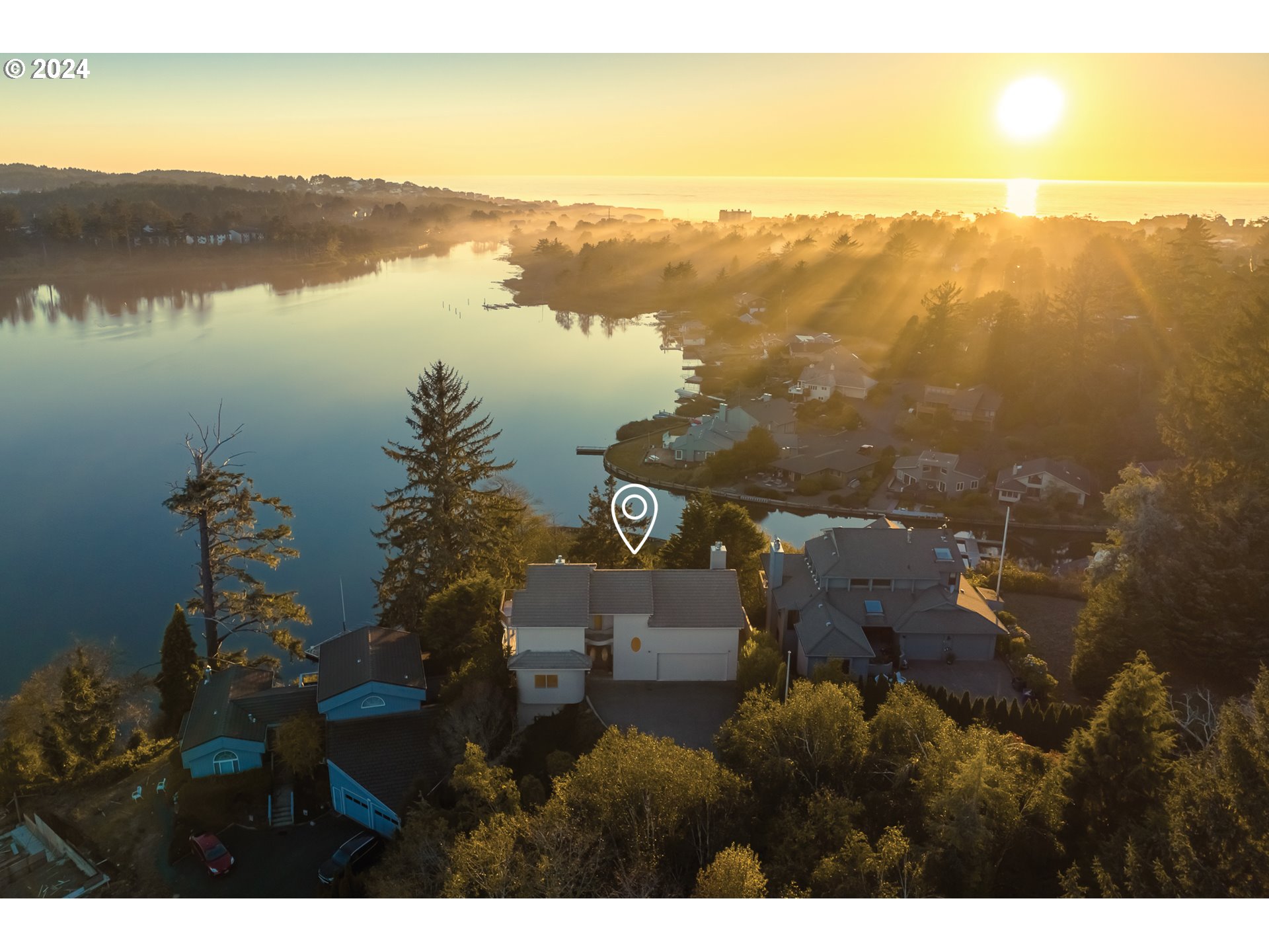 1204 NE Harbor Ridge