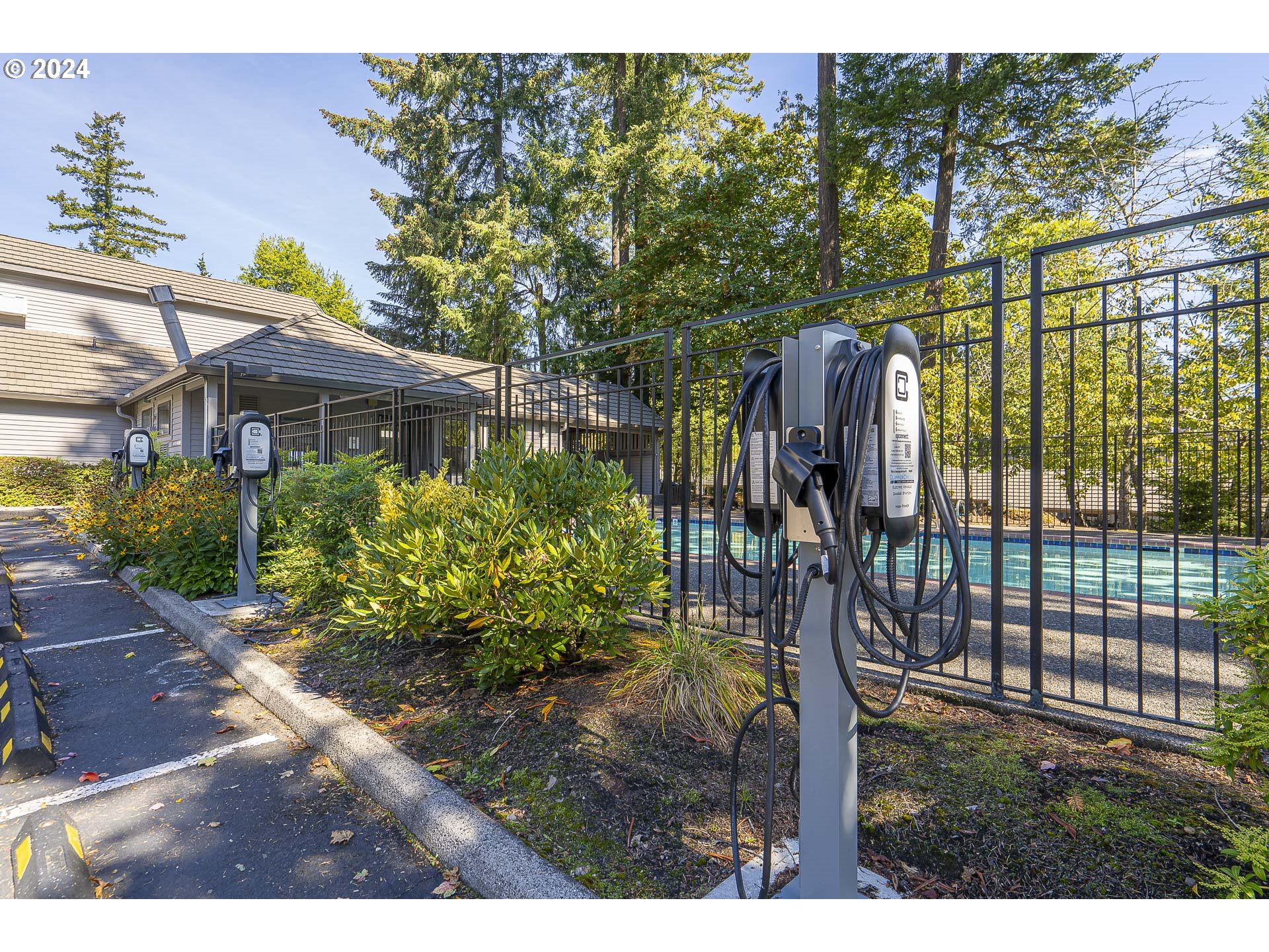 4000 CARMAN DR D57