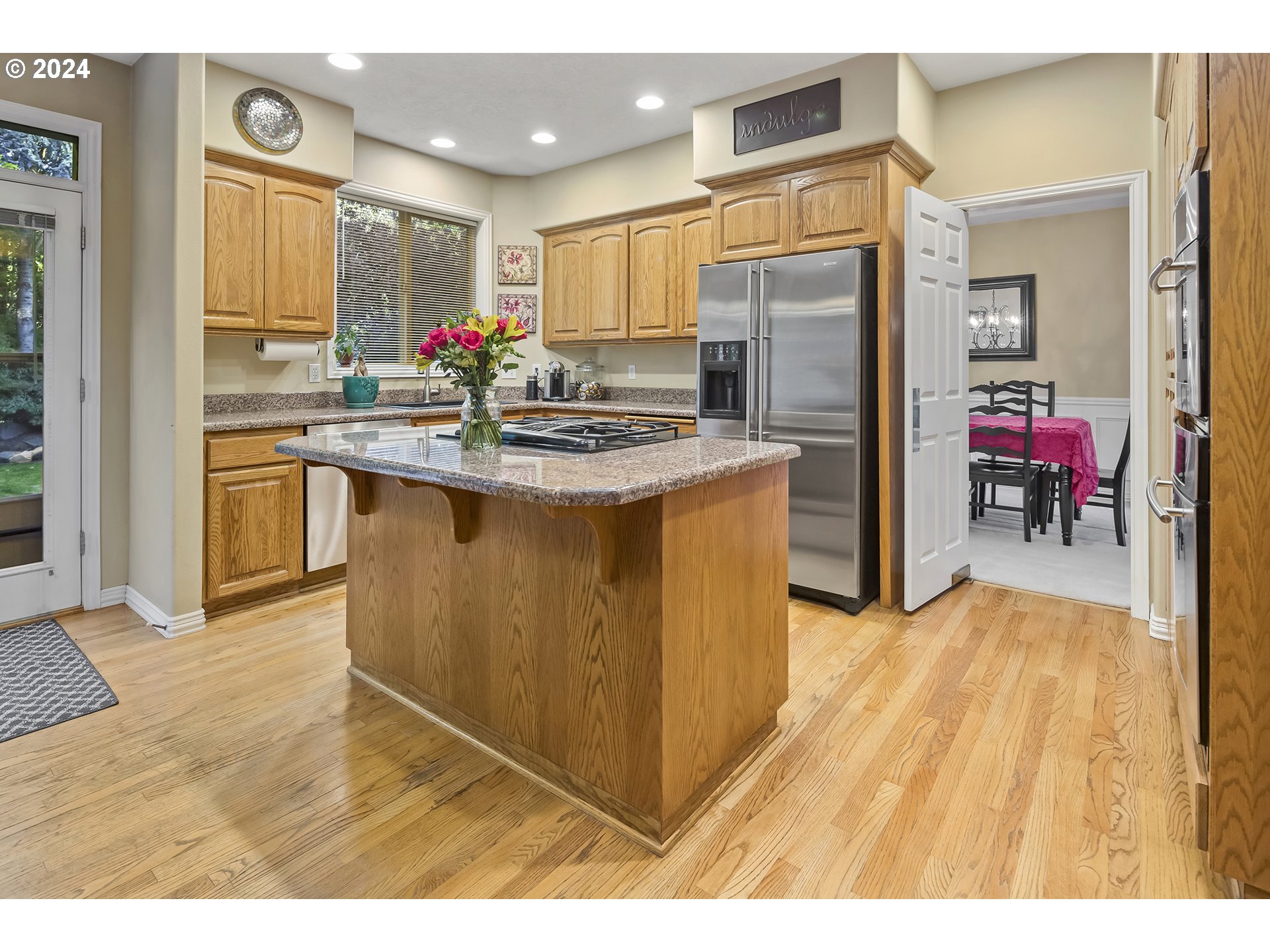 15994 SE ORCHARD VIEW LN