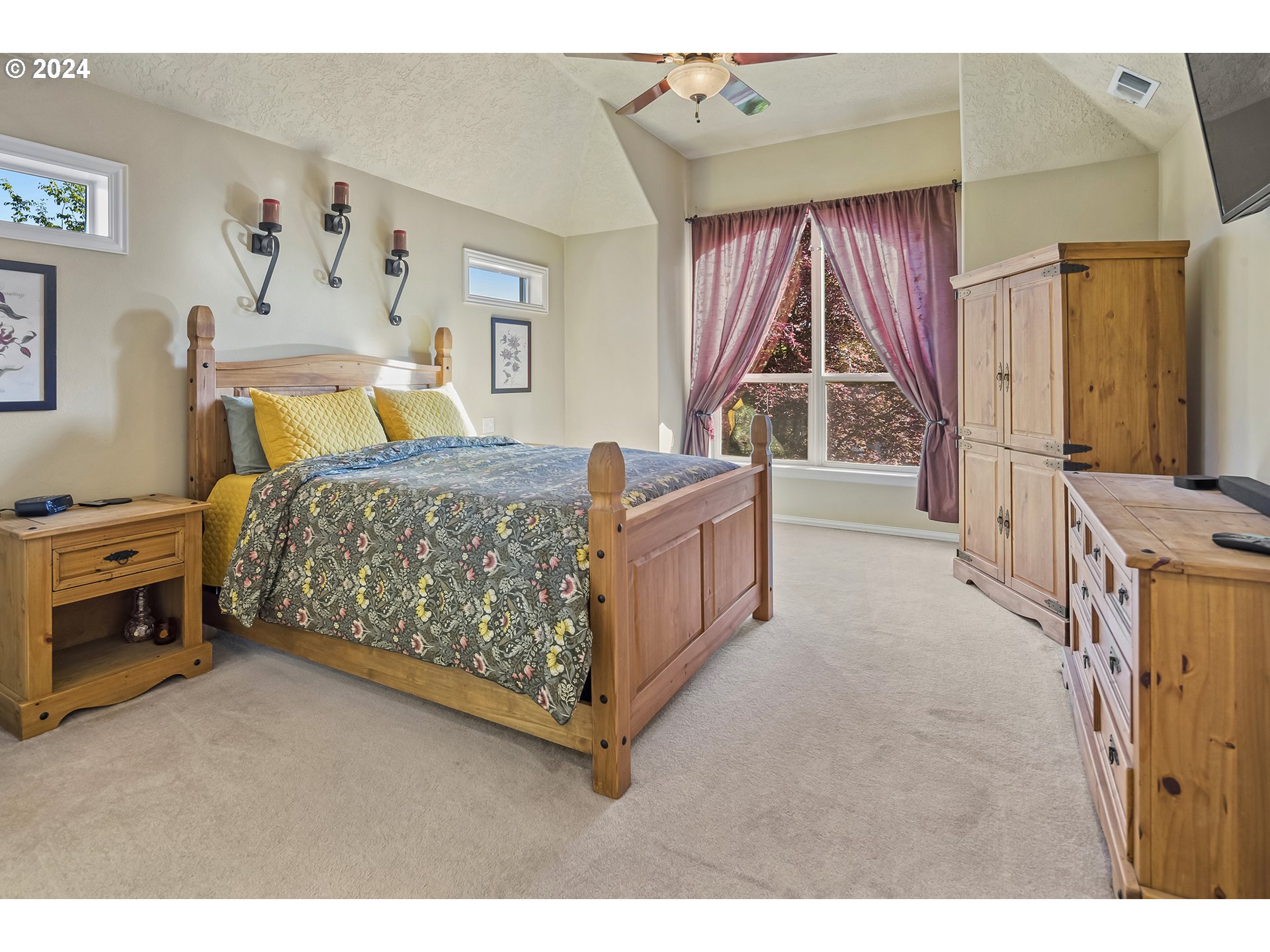 15994 SE ORCHARD VIEW LN