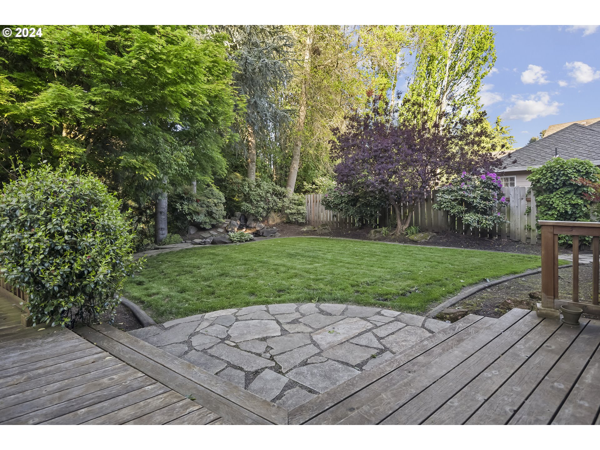 15994 SE ORCHARD VIEW LN