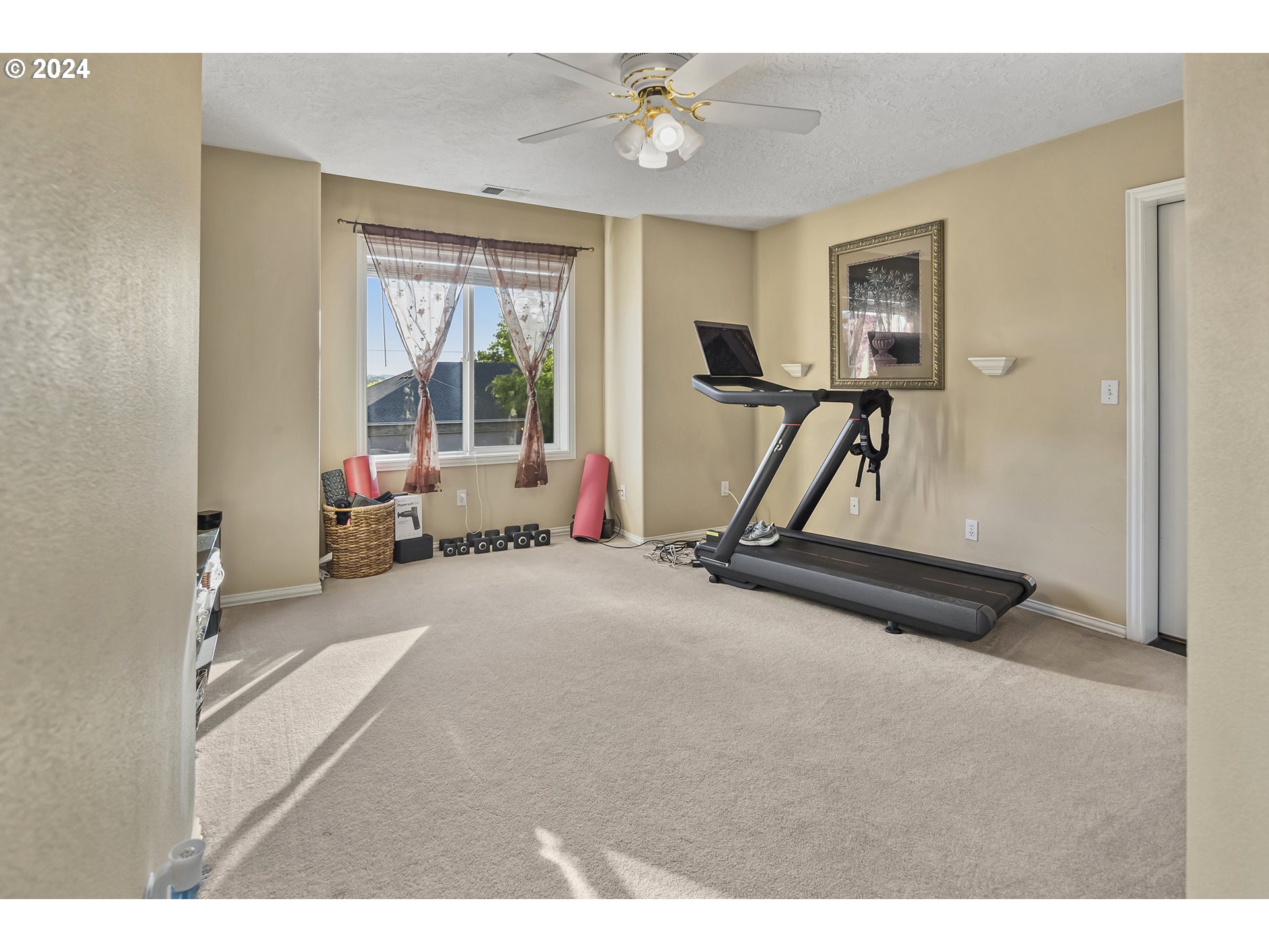 15994 SE ORCHARD VIEW LN