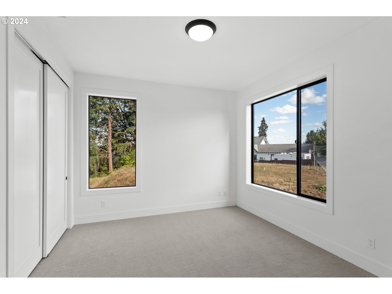 899 BUTTE DR