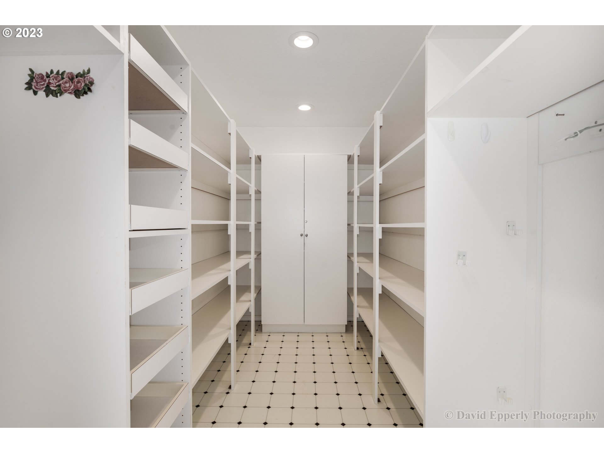 70543 FOREST PARK RD