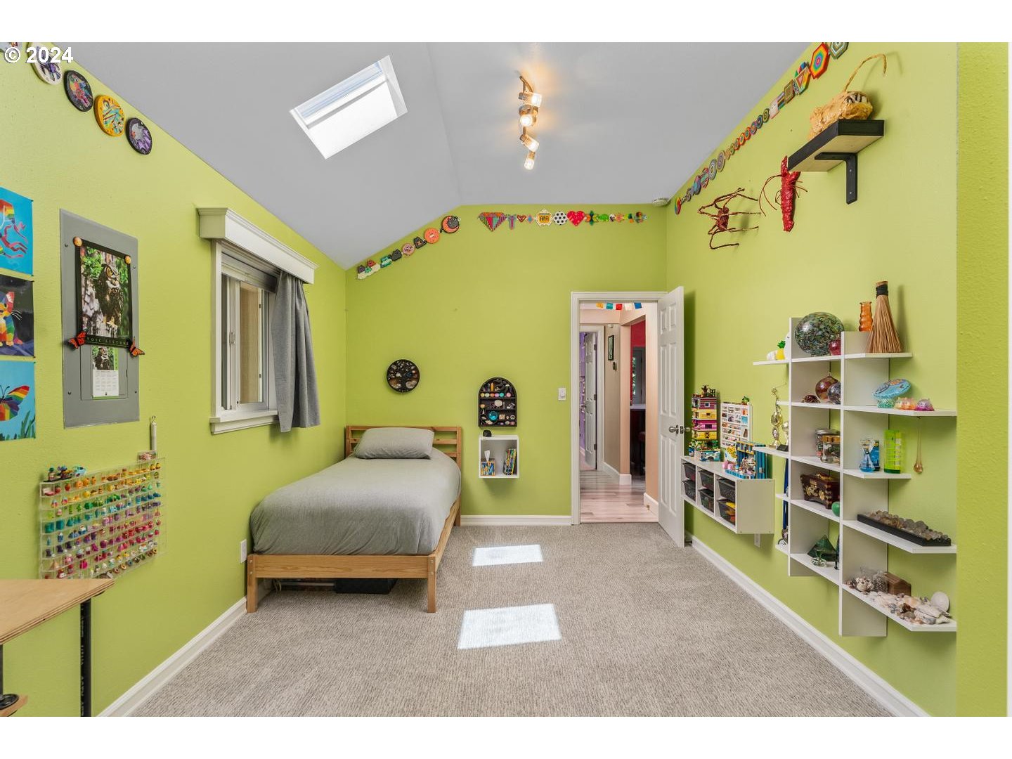 15235 SW DIVISION ST