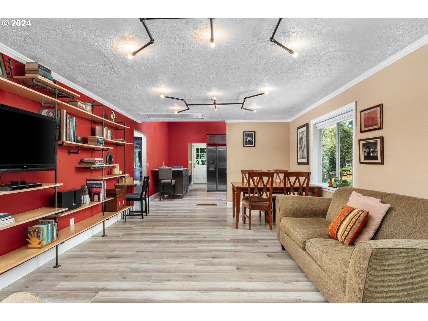 15235 SW DIVISION ST