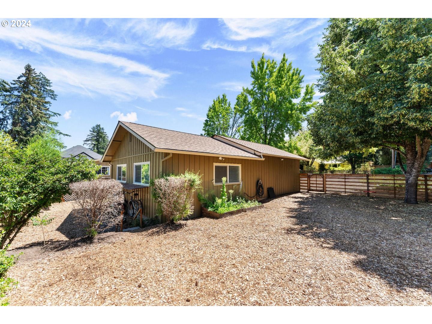 15235 SW DIVISION ST