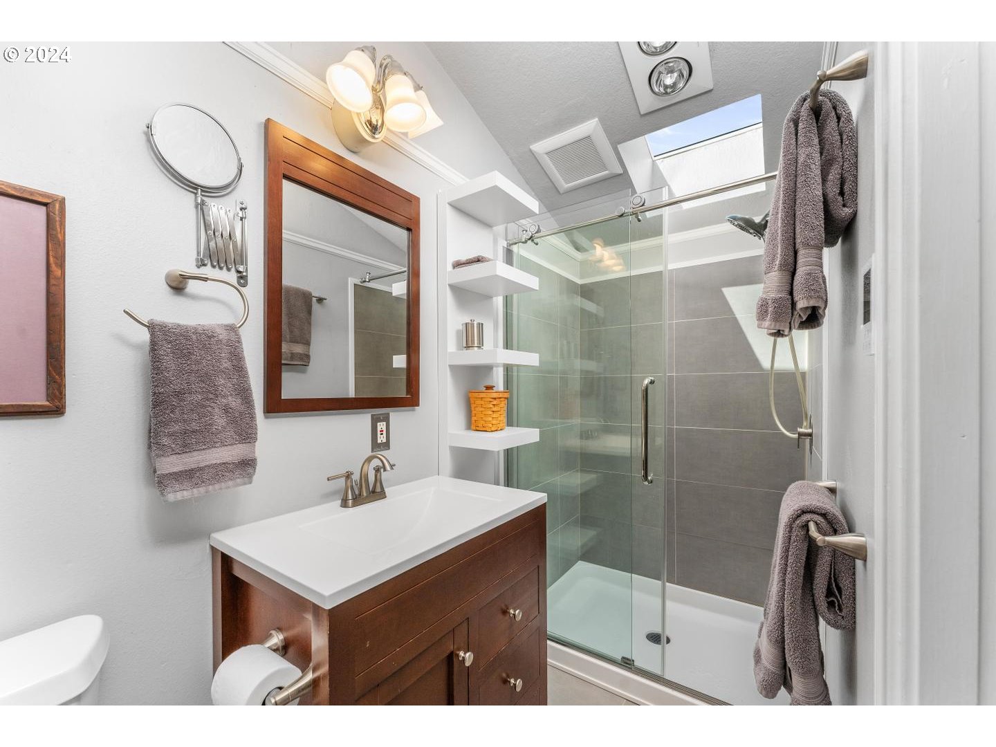 15235 SW DIVISION ST