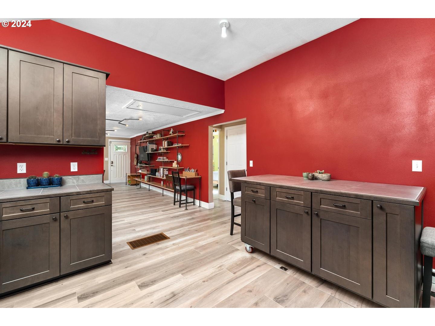 15235 SW DIVISION ST