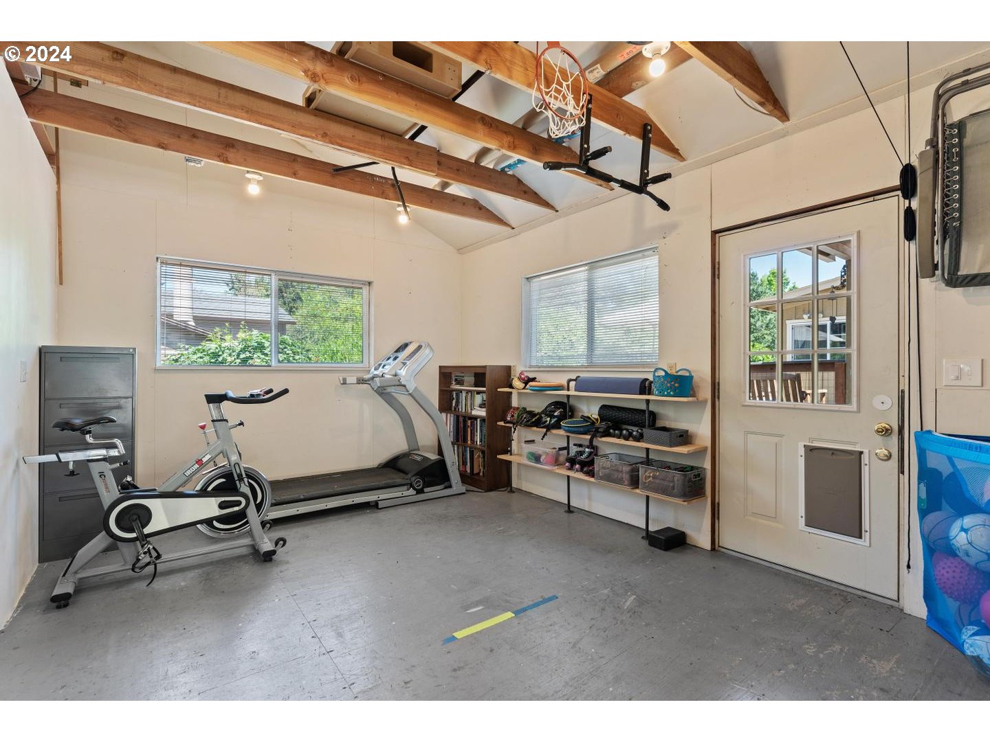 15235 SW DIVISION ST