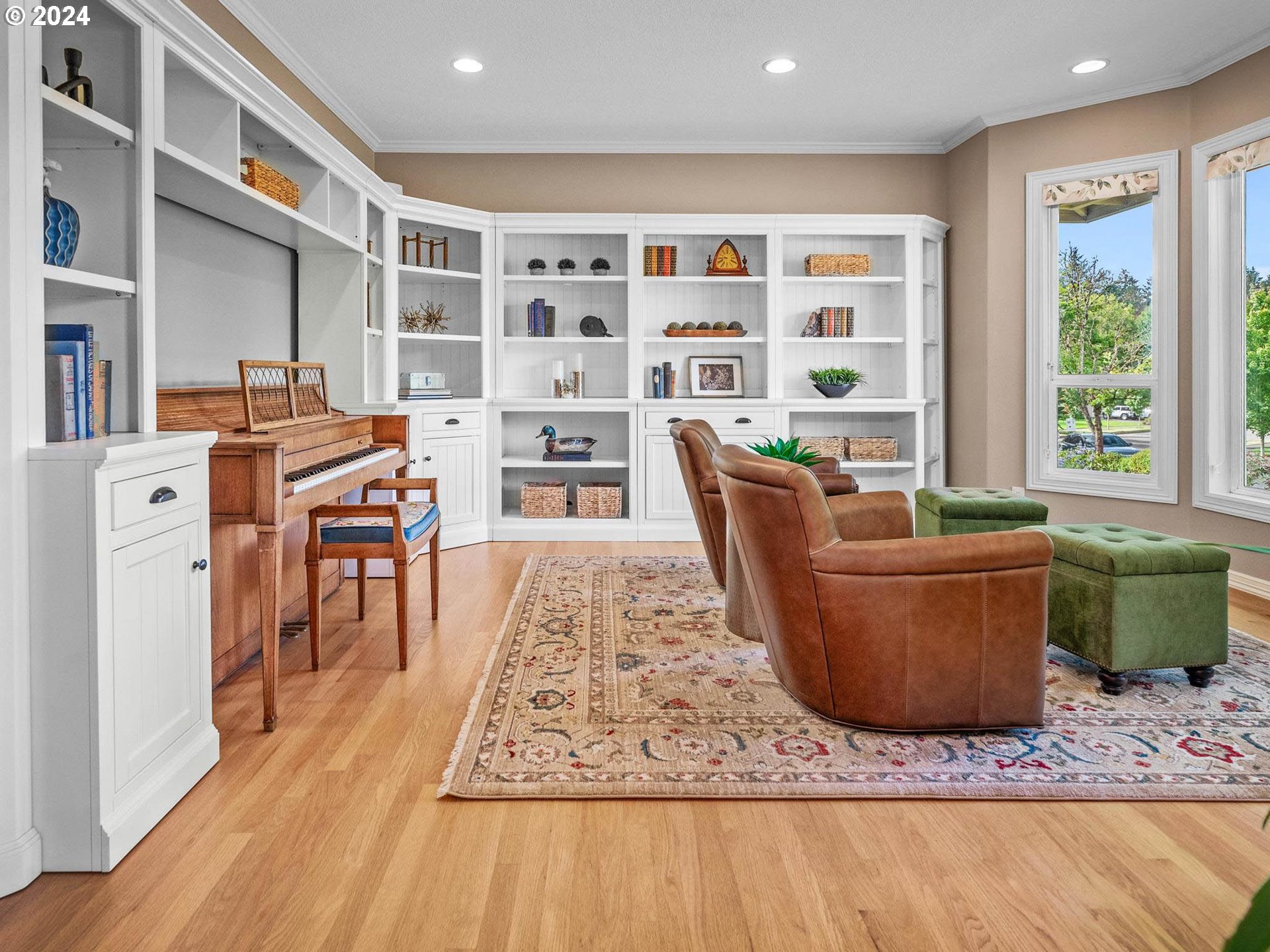 3340 NE JACKSON ROAD LOOP