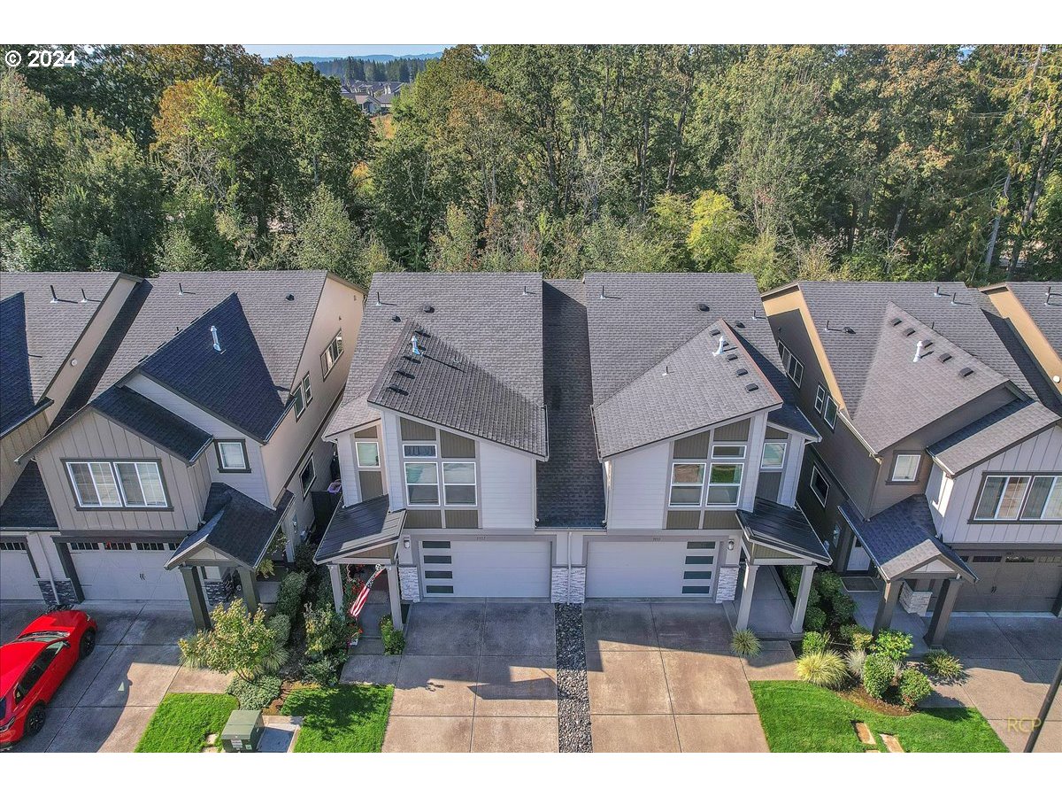 3907 SE CENTIFOLIA AVE