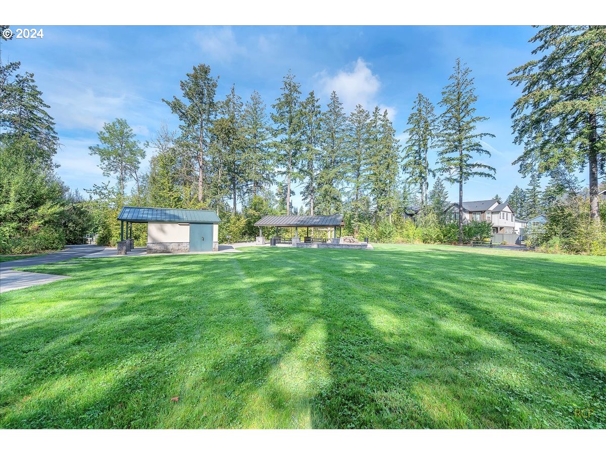 3907 SE CENTIFOLIA AVE