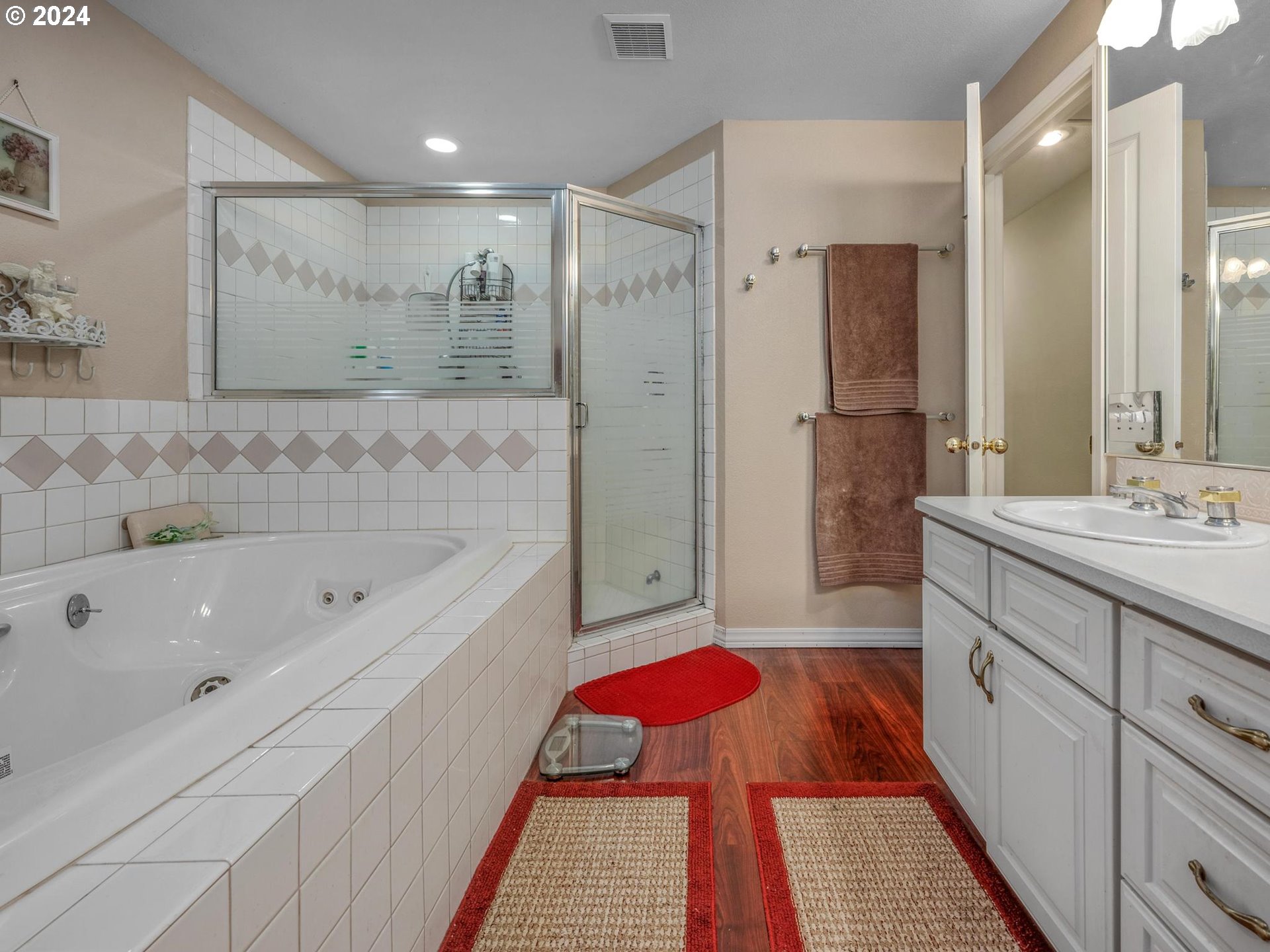 59970 WESTHILL RD, St. Helens