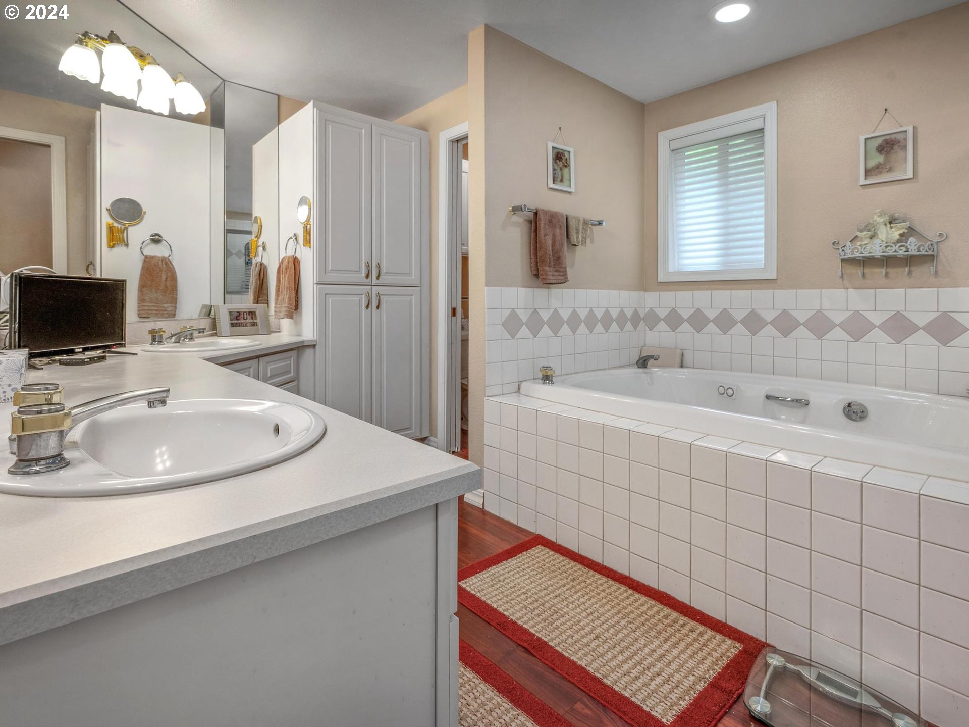 59970 WESTHILL RD, St. Helens