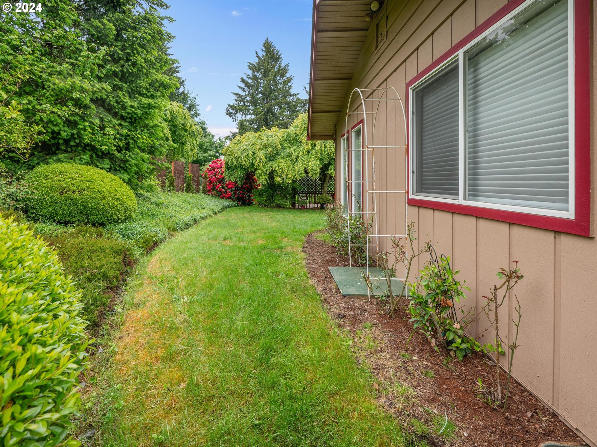 59970 WESTHILL RD, St. Helens
