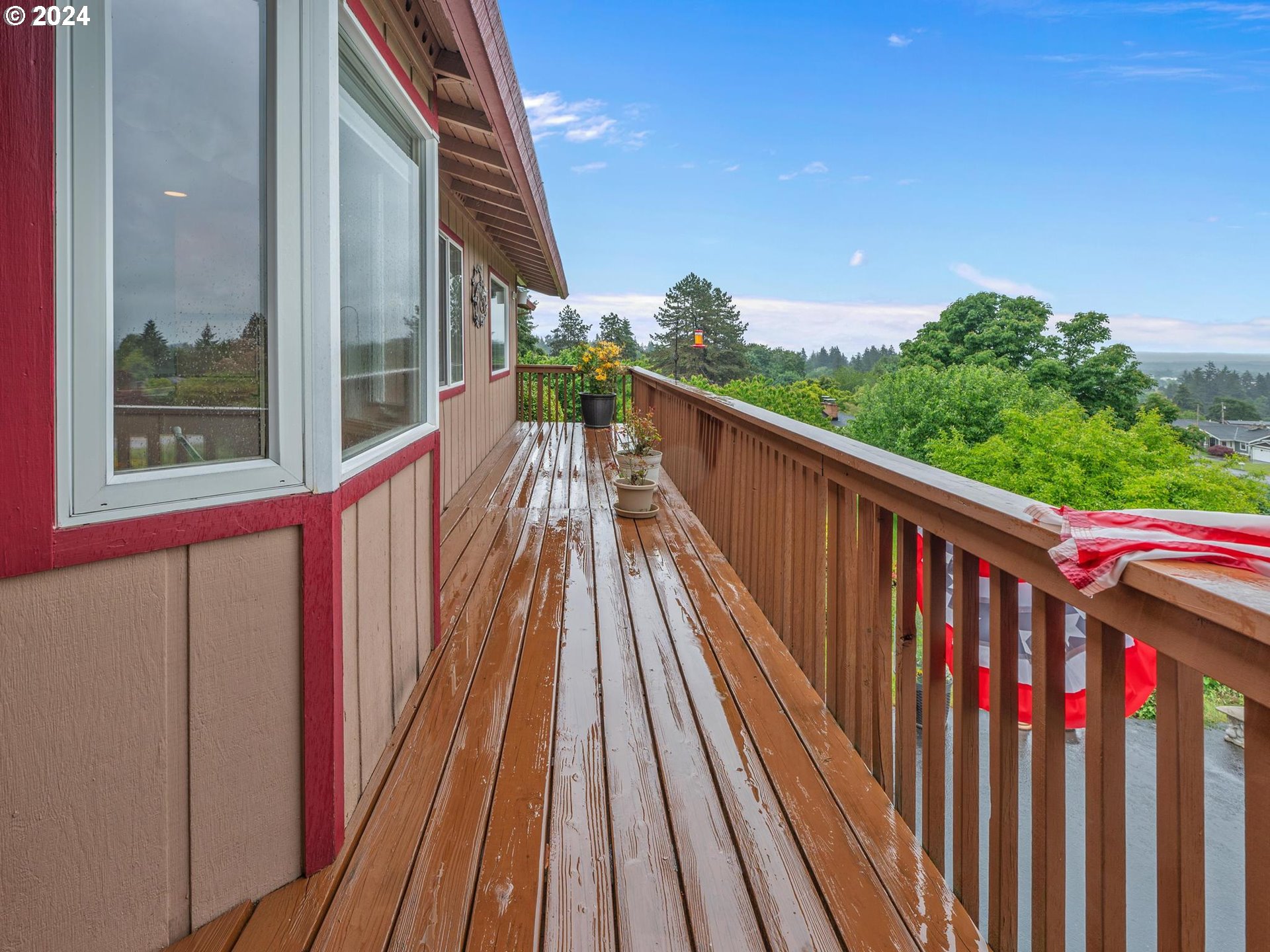 59970 WESTHILL RD, St. Helens