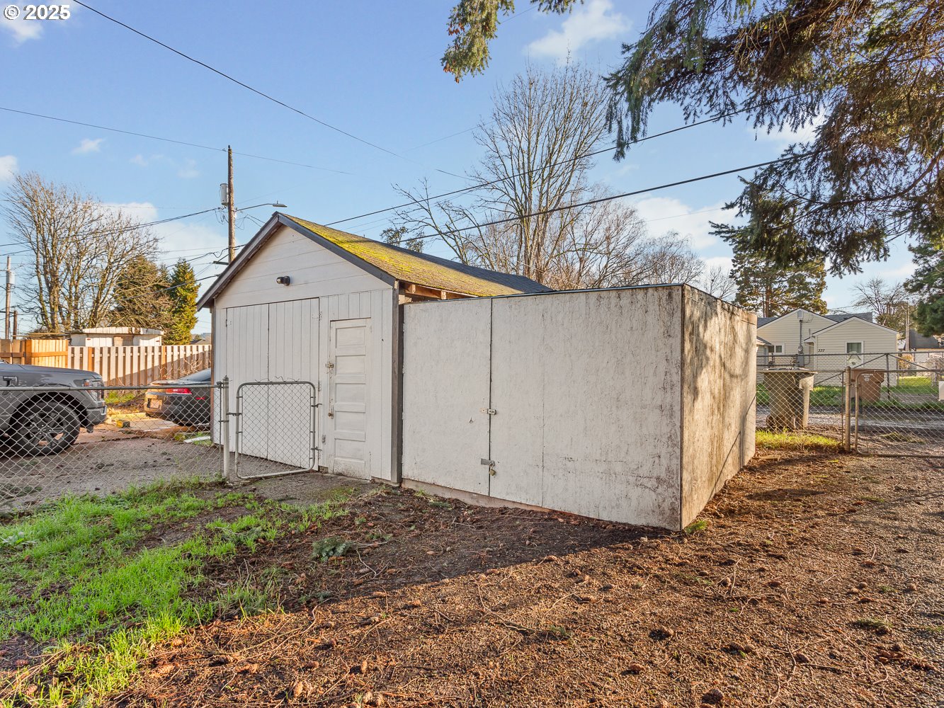 336 20TH AVE