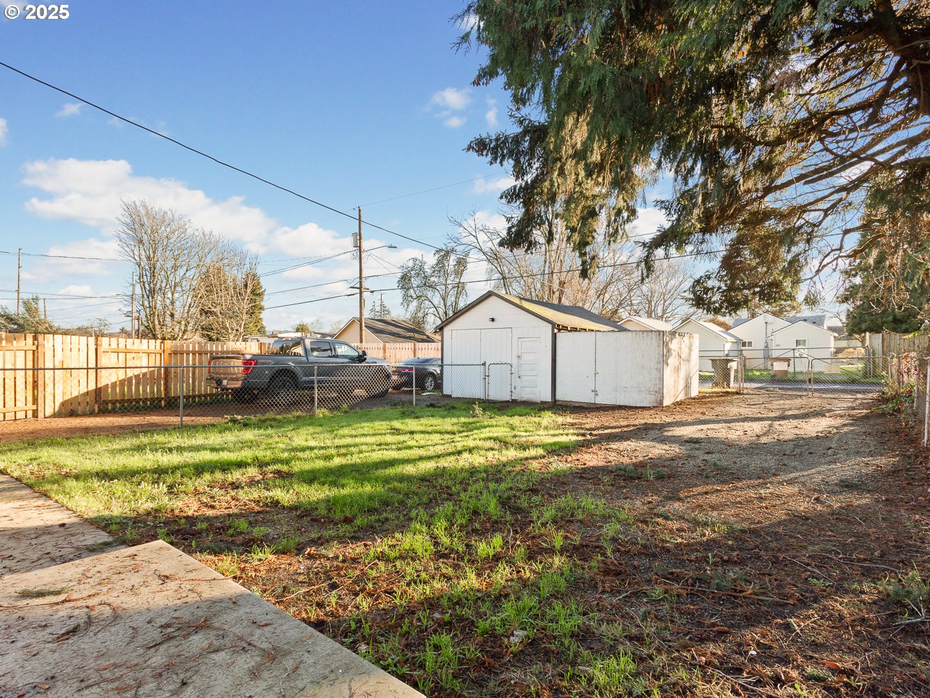 336 20TH AVE