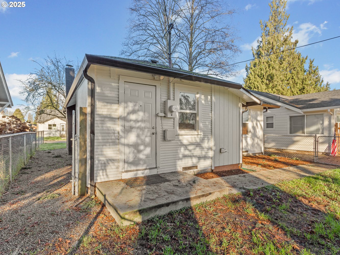 336 20TH AVE