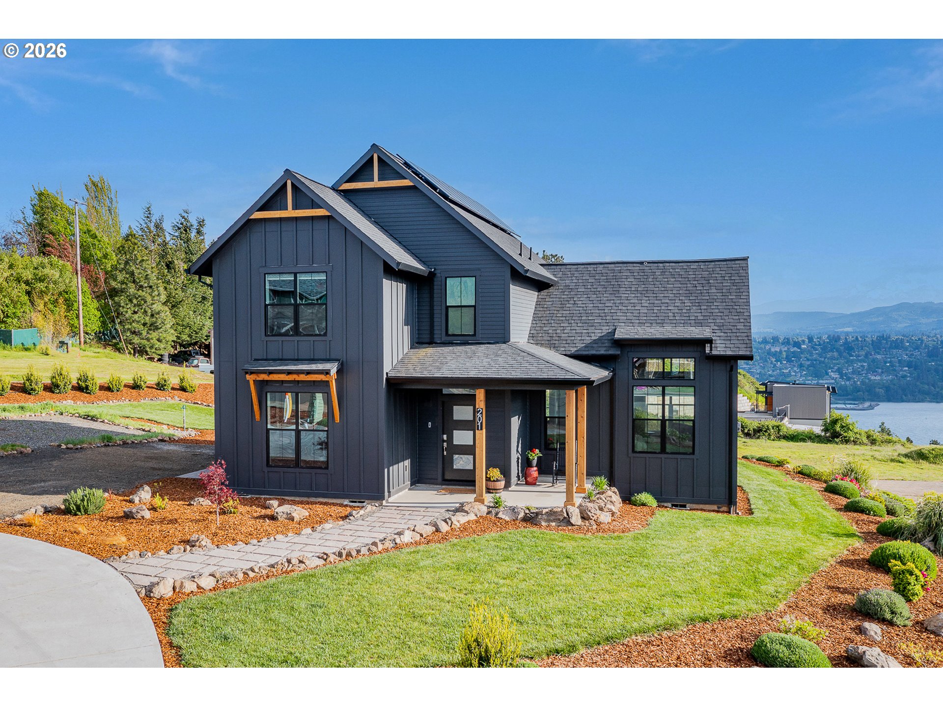 201 STERLING BLVD