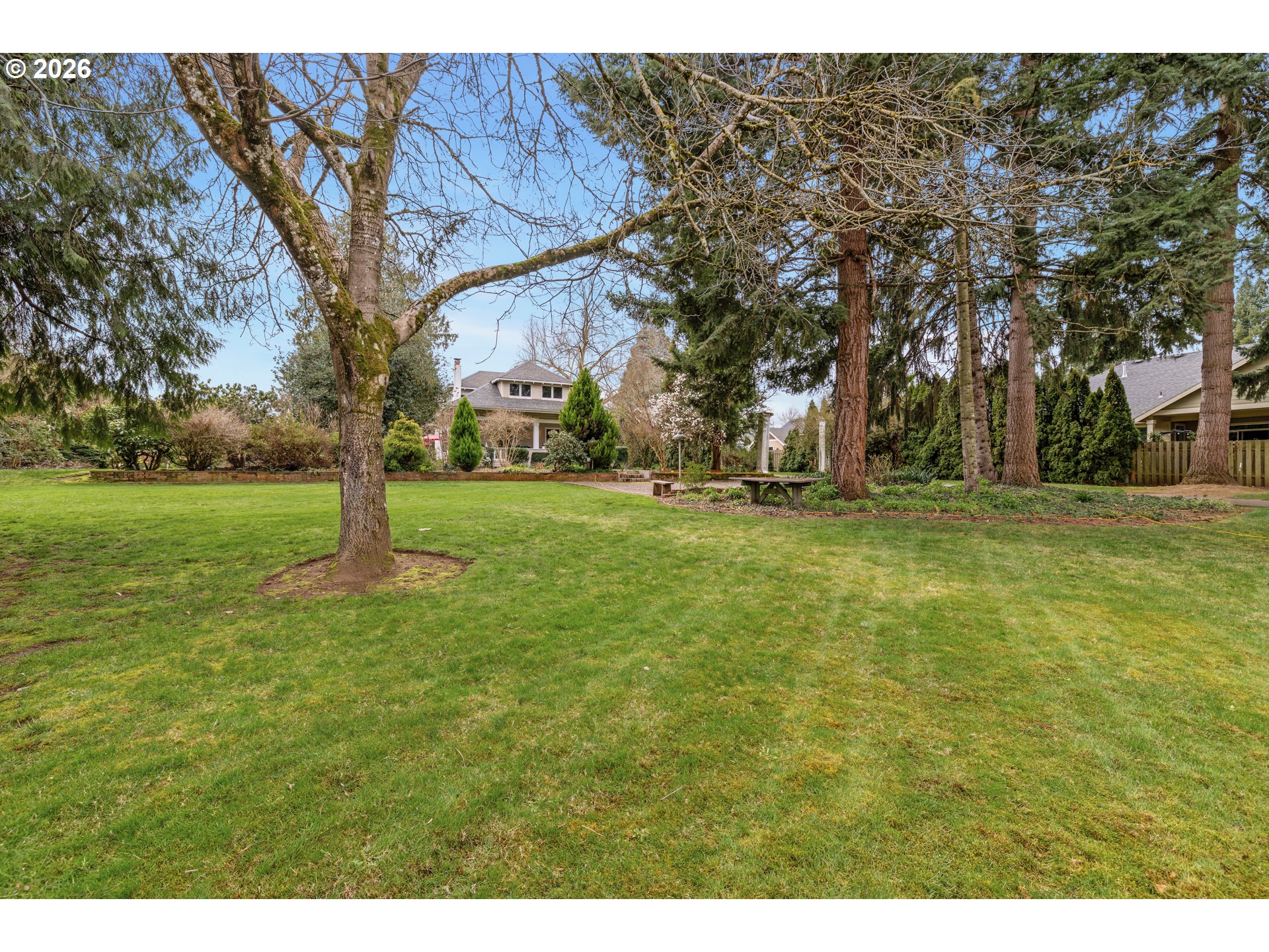 615 NW TERRITORIAL RD