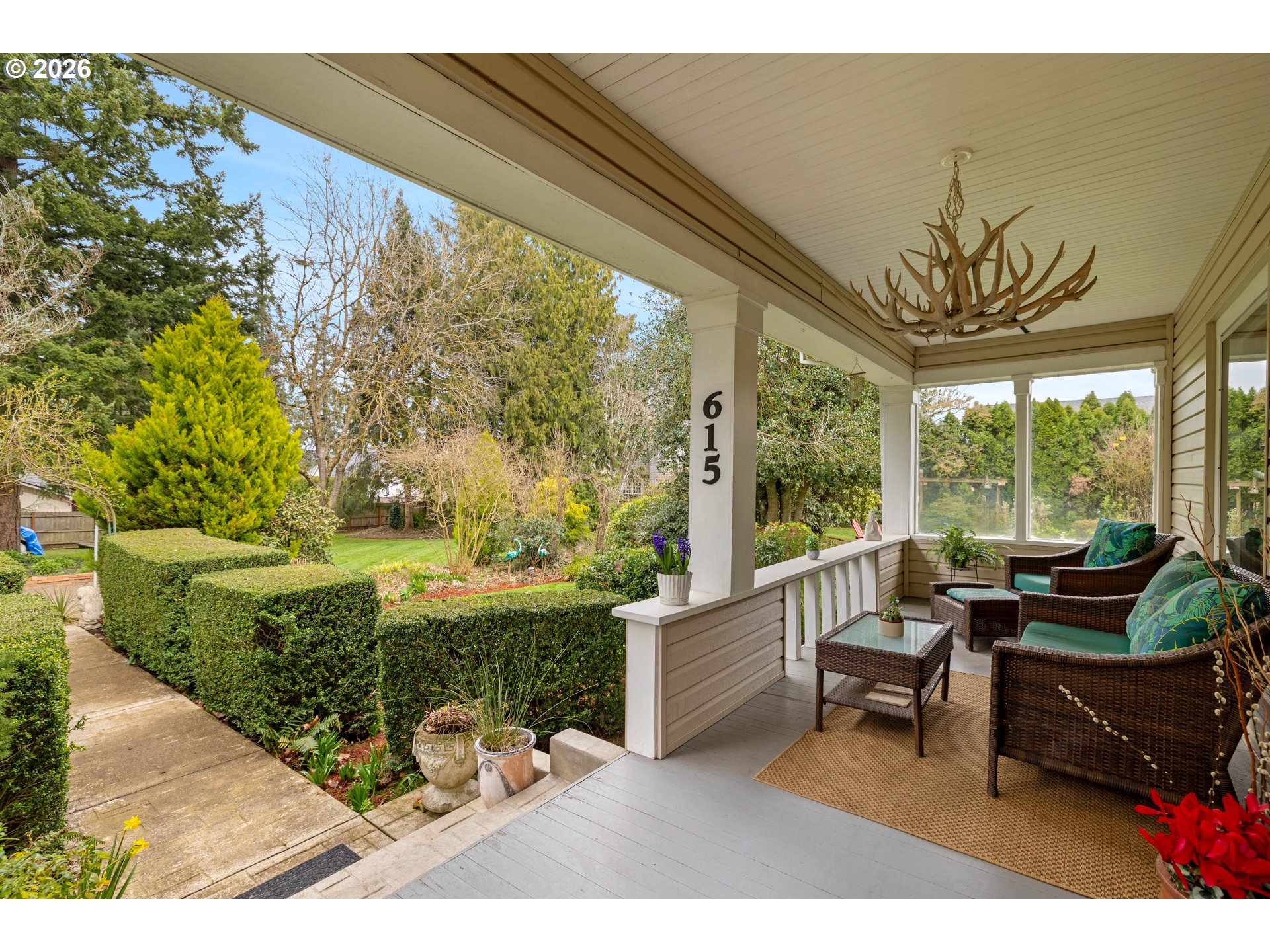 615 NW TERRITORIAL RD