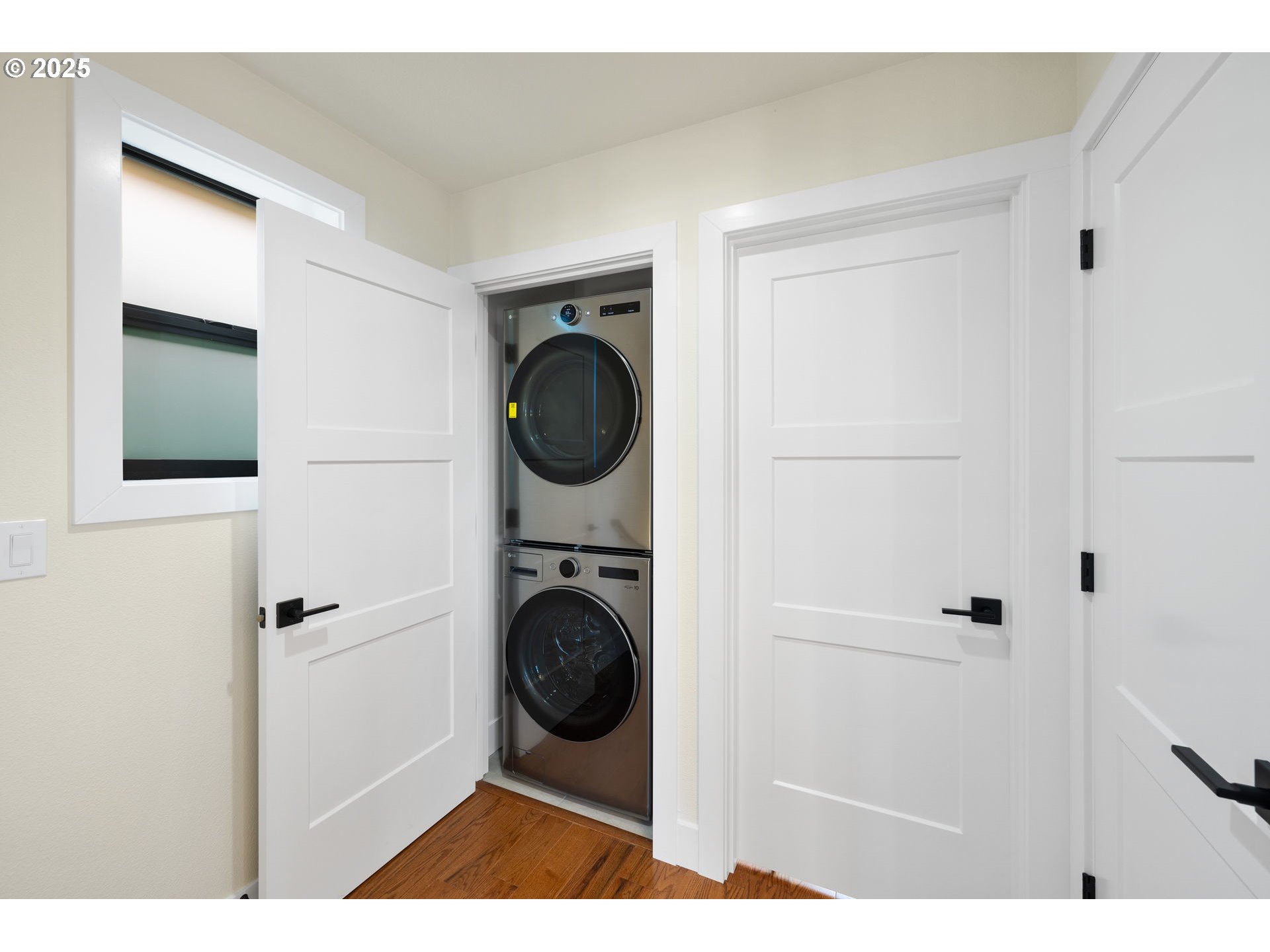 1410 SE CLAYBOURNE ST C