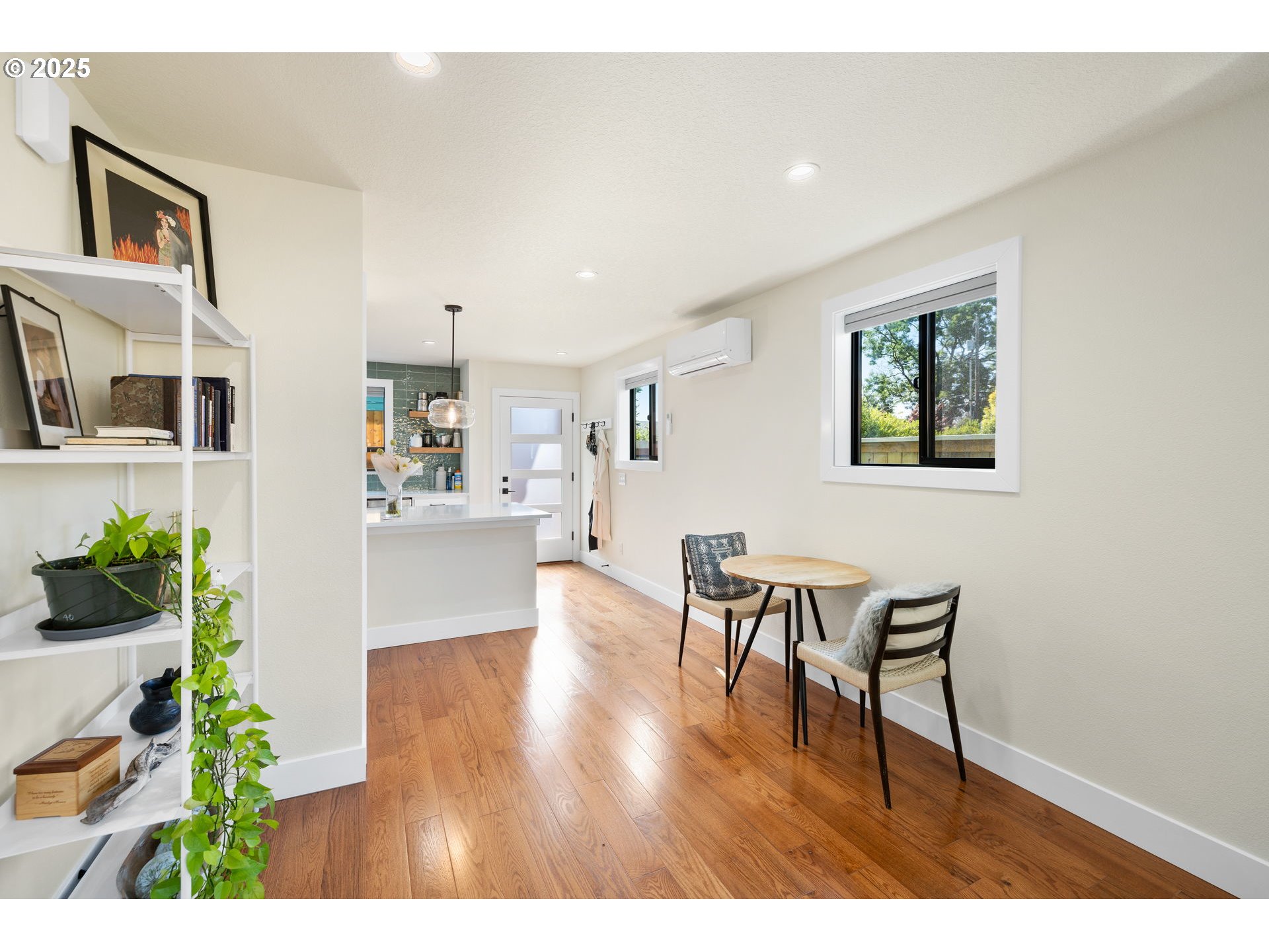 1410 SE CLAYBOURNE ST C