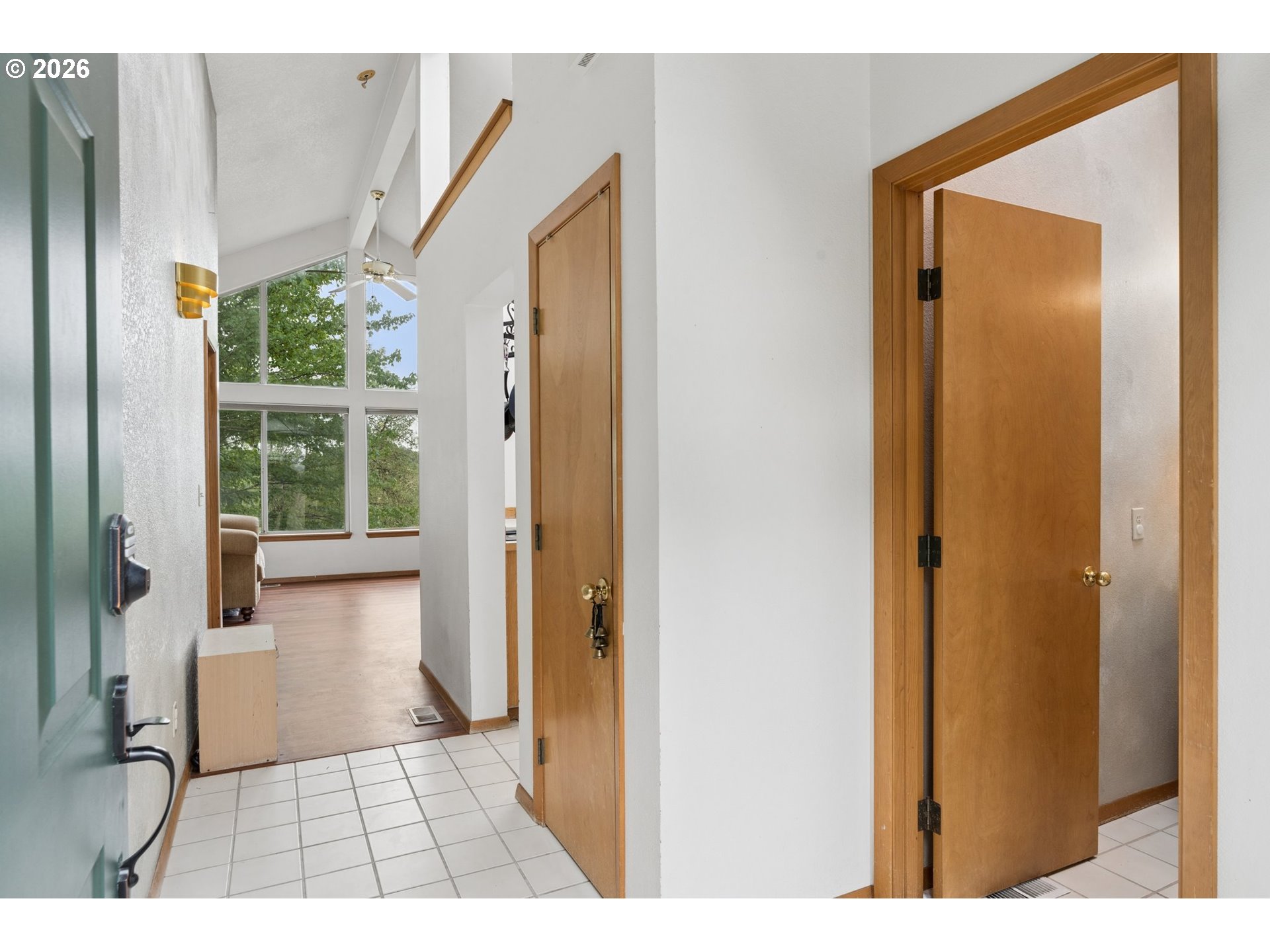 512 SE ALDER CT
