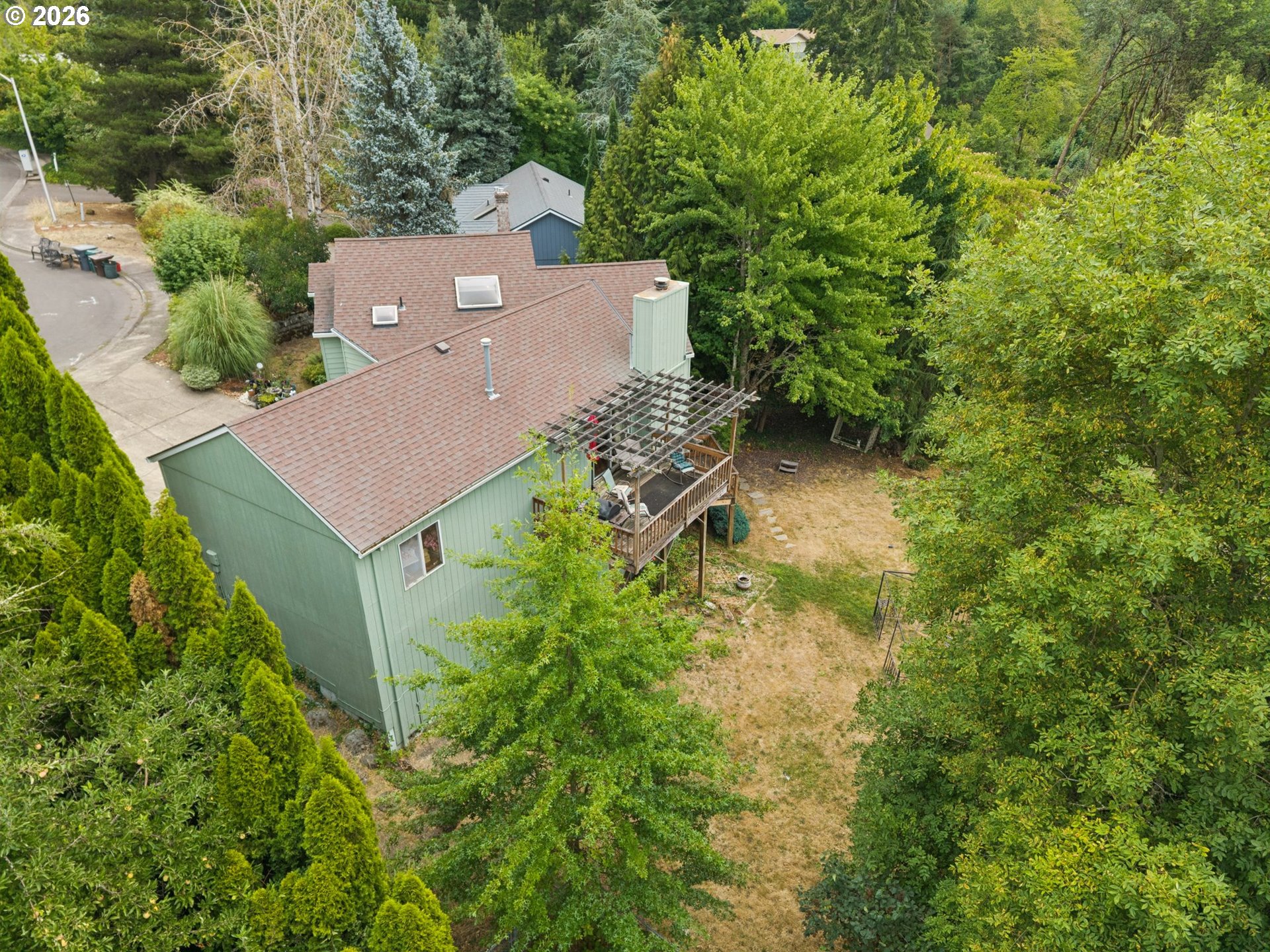 512 SE ALDER CT