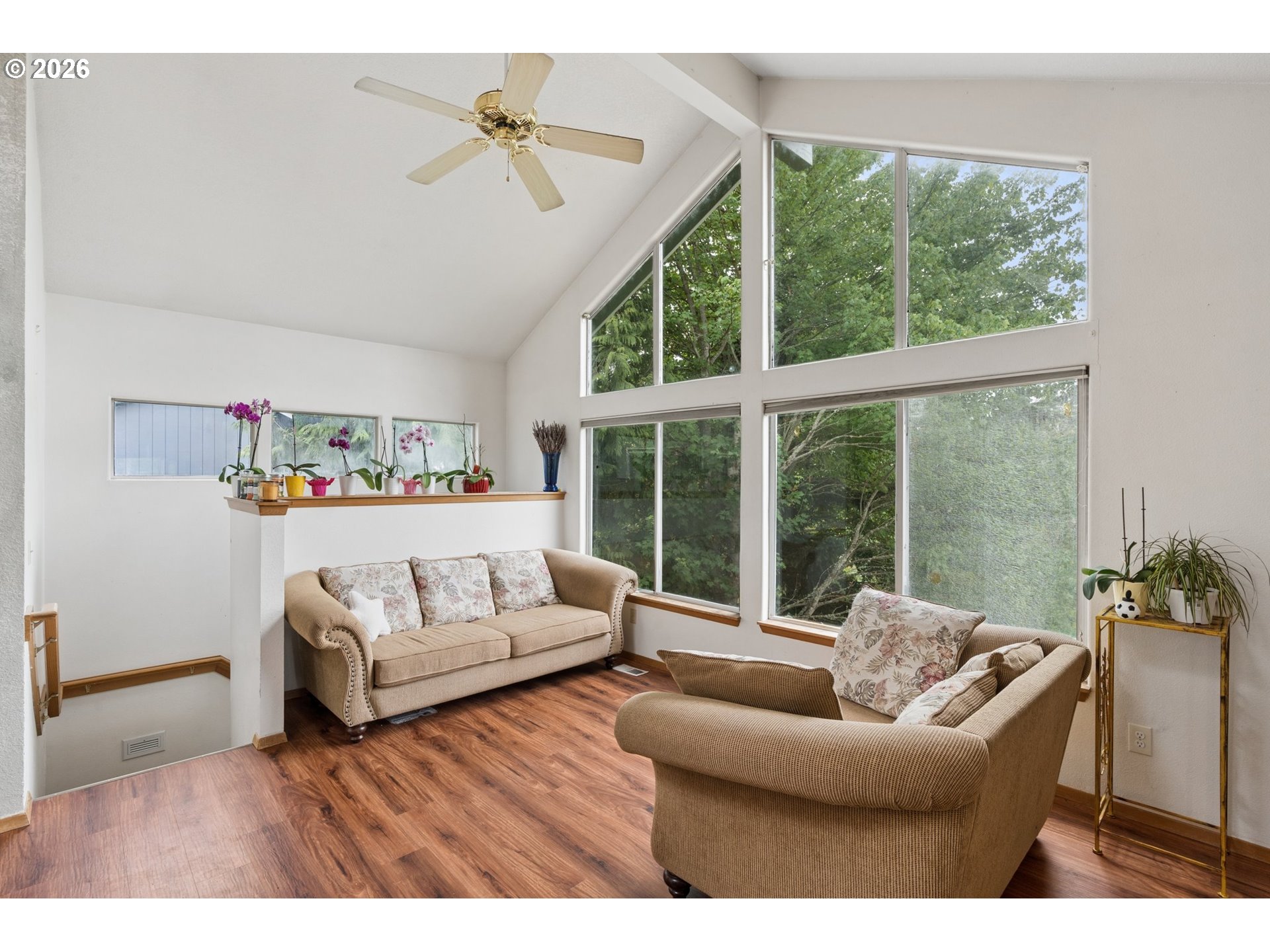 512 SE ALDER CT