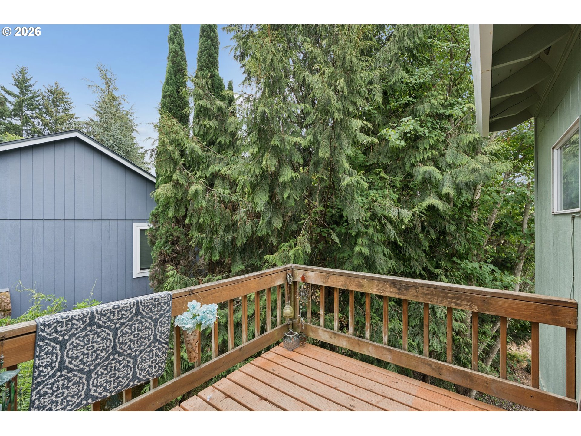 512 SE ALDER CT
