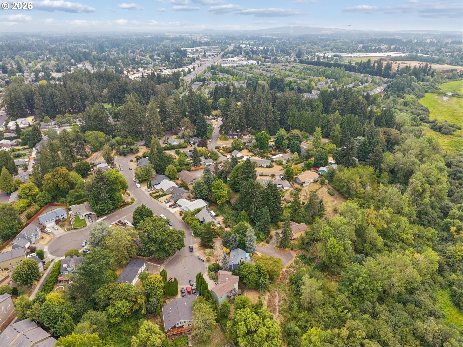 512 SE ALDER CT